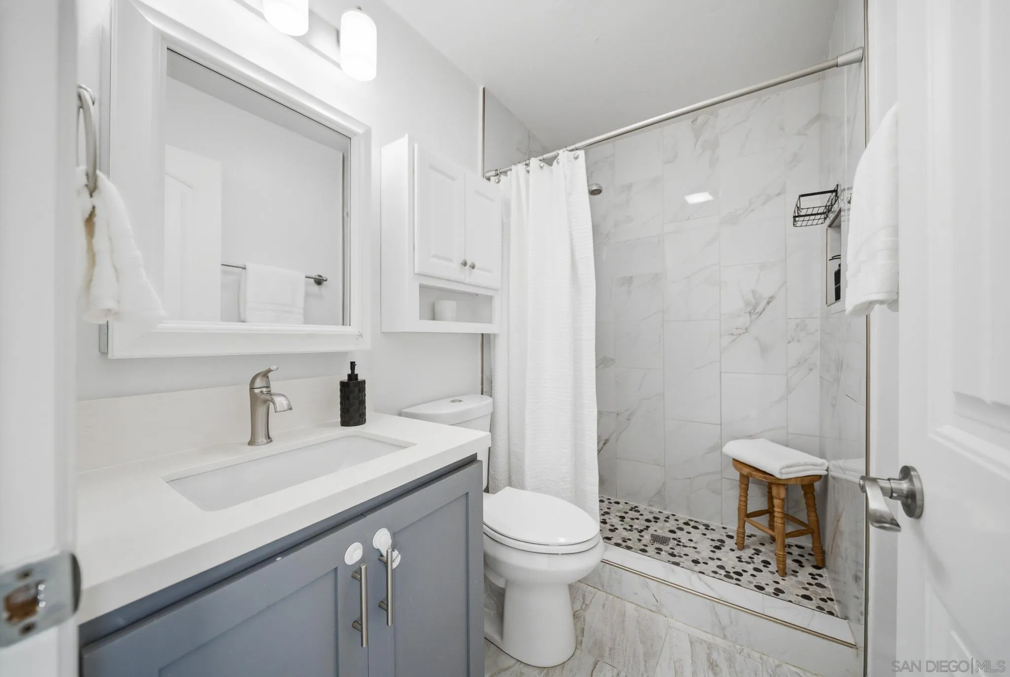https://cdn.realtyfeed.com/cdn/127/260016621/0927ed217572cc9bdade45b56c18149a.webp