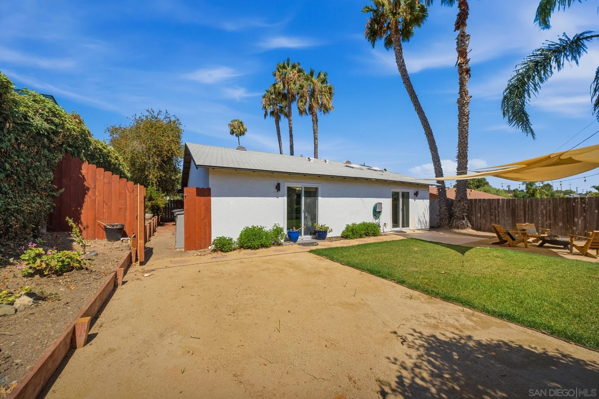 https://cdn.realtyfeed.com/cdn/127/260016621/0a73d6b3272814c0bed3fc0809708125.webp