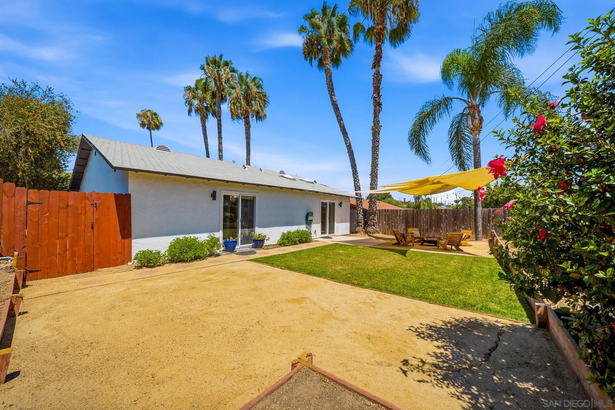 https://cdn.realtyfeed.com/cdn/127/260016621/610be003fb714bde5226b5a725ba245e.webp