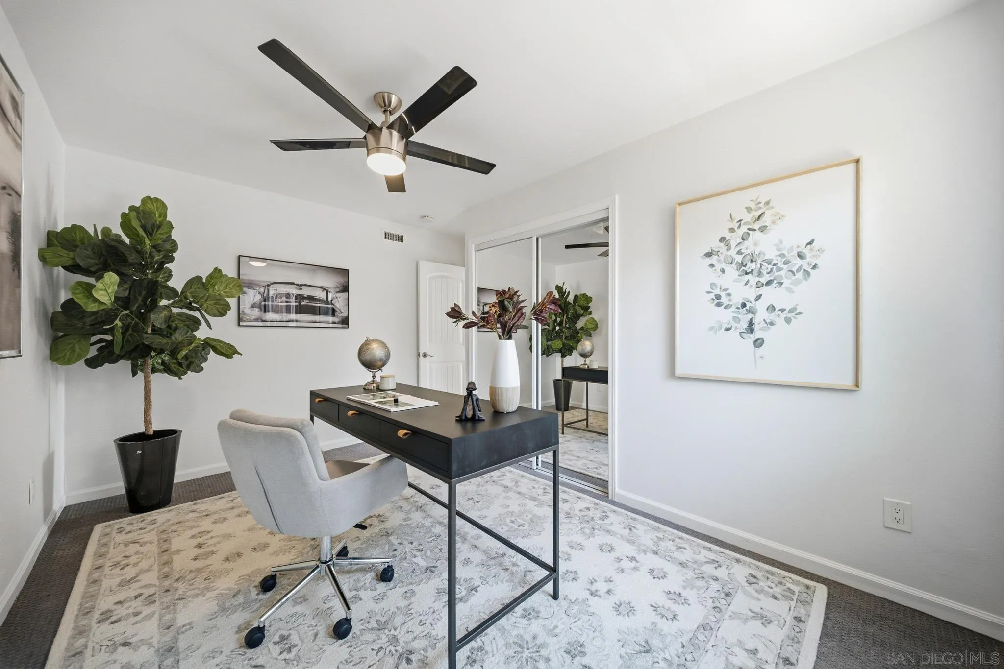 https://cdn.realtyfeed.com/cdn/127/260016621/736c6636e041ea3d4dcb01f4c4f5a582.webp