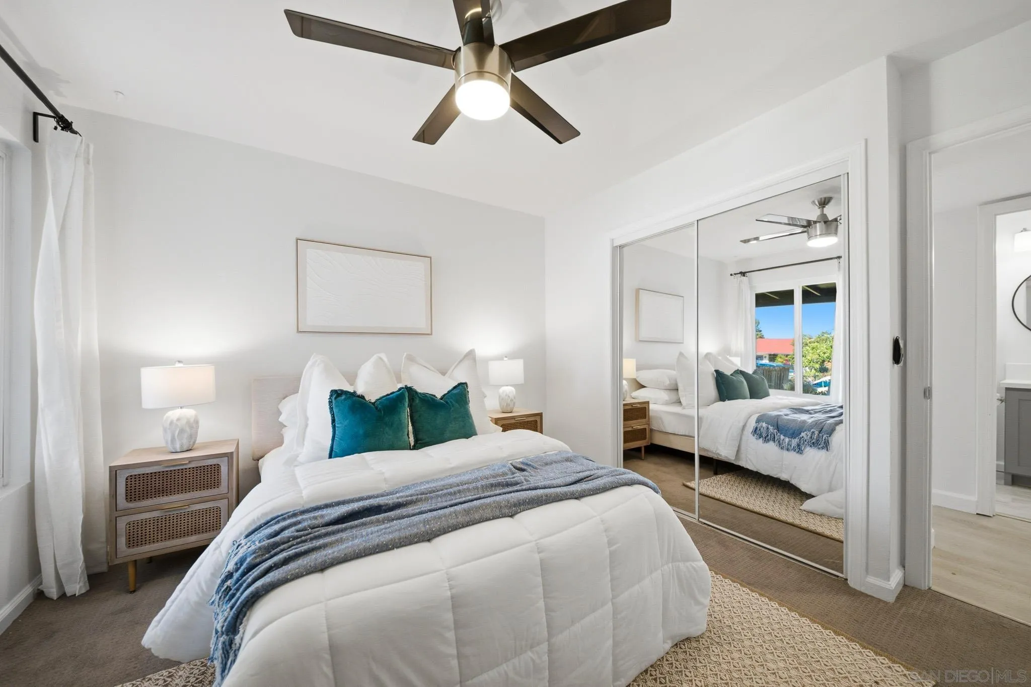 https://cdn.realtyfeed.com/cdn/127/260016621/863827cfa7326e8584efd055fc092aa8.webp