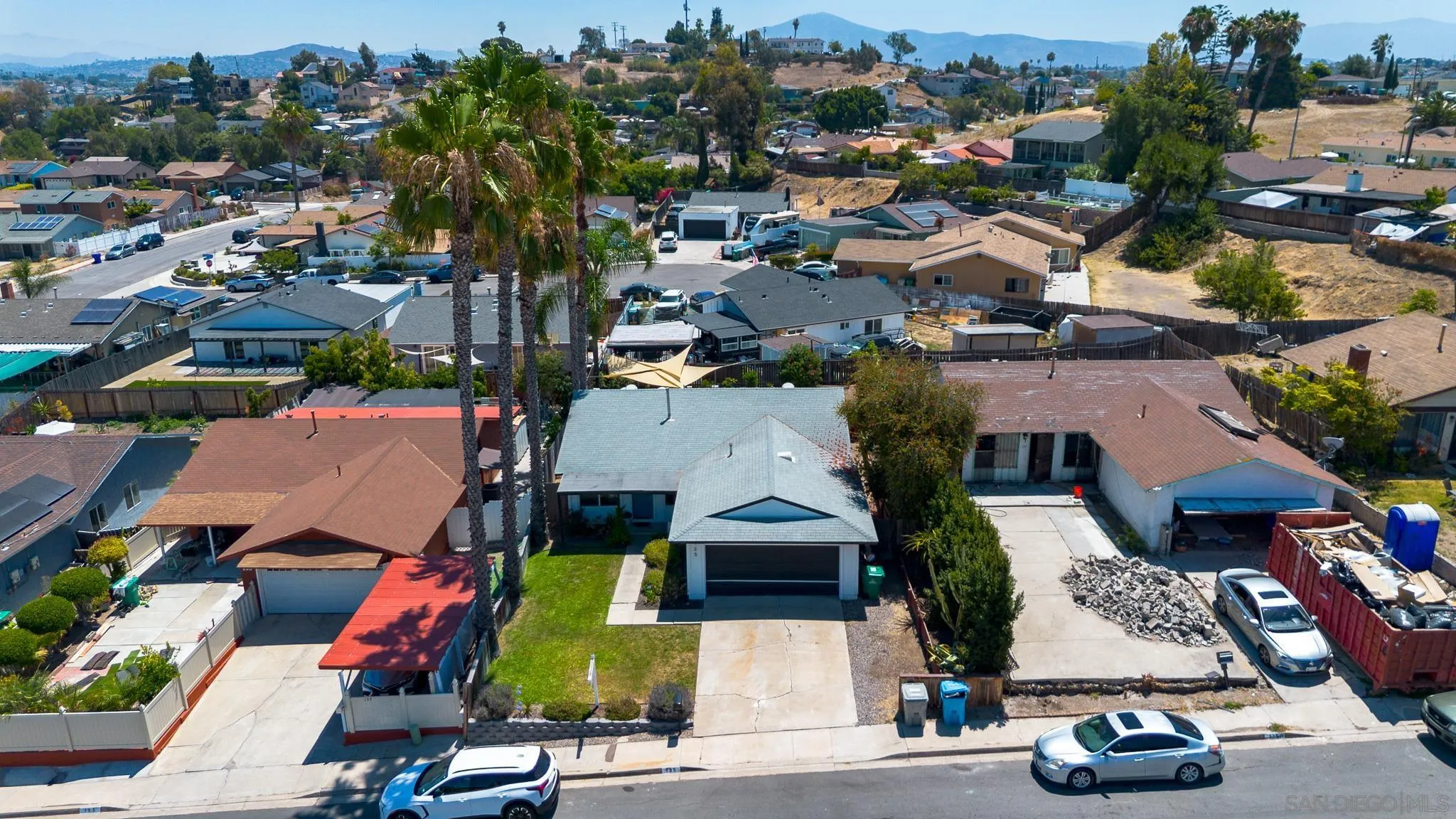 https://cdn.realtyfeed.com/cdn/127/260016621/d320fbec7ee4904a63be94af5dd16f30.webp