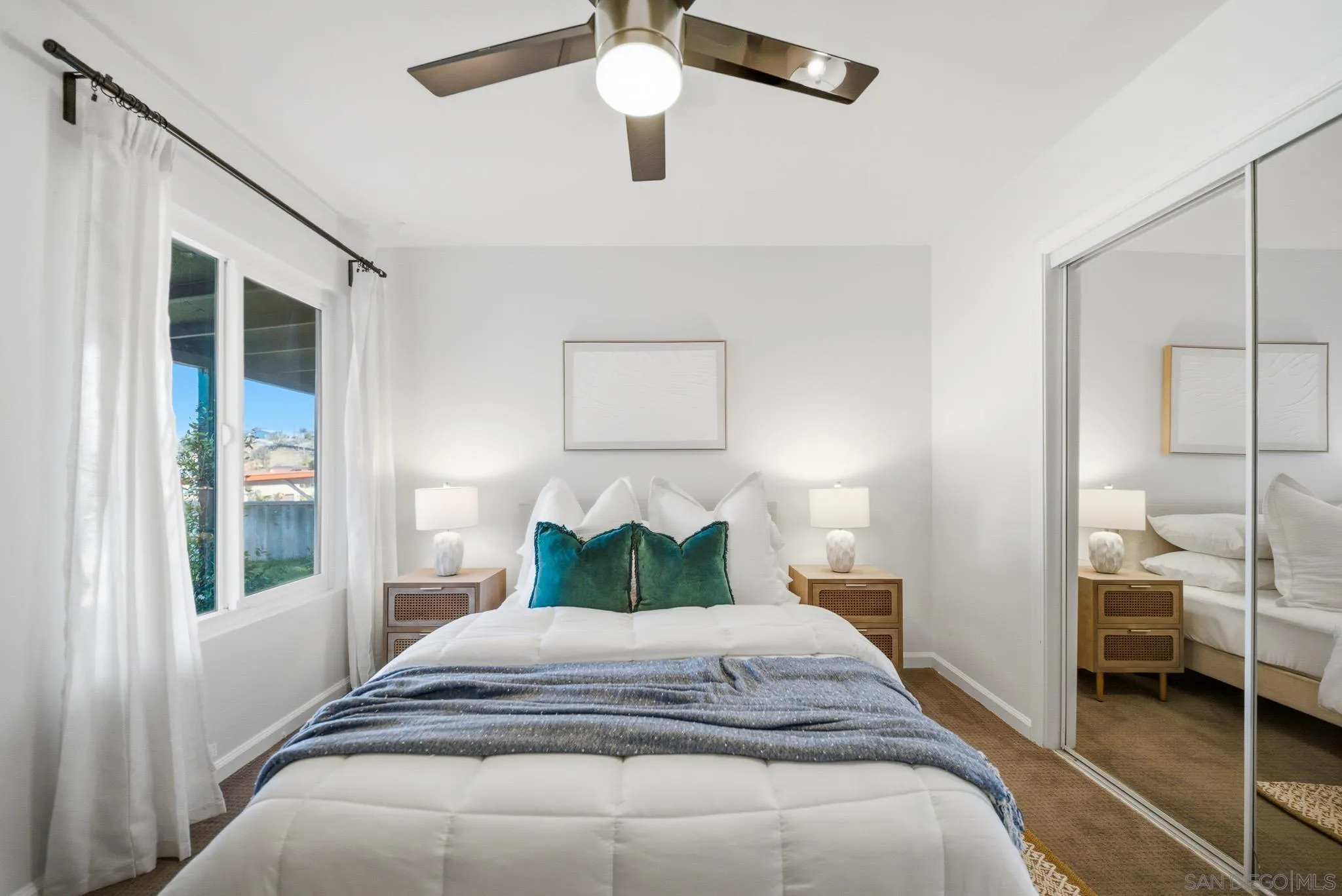 https://cdn.realtyfeed.com/cdn/127/260016621/d8c164408249ac5d3d7c1708a106e45e.webp