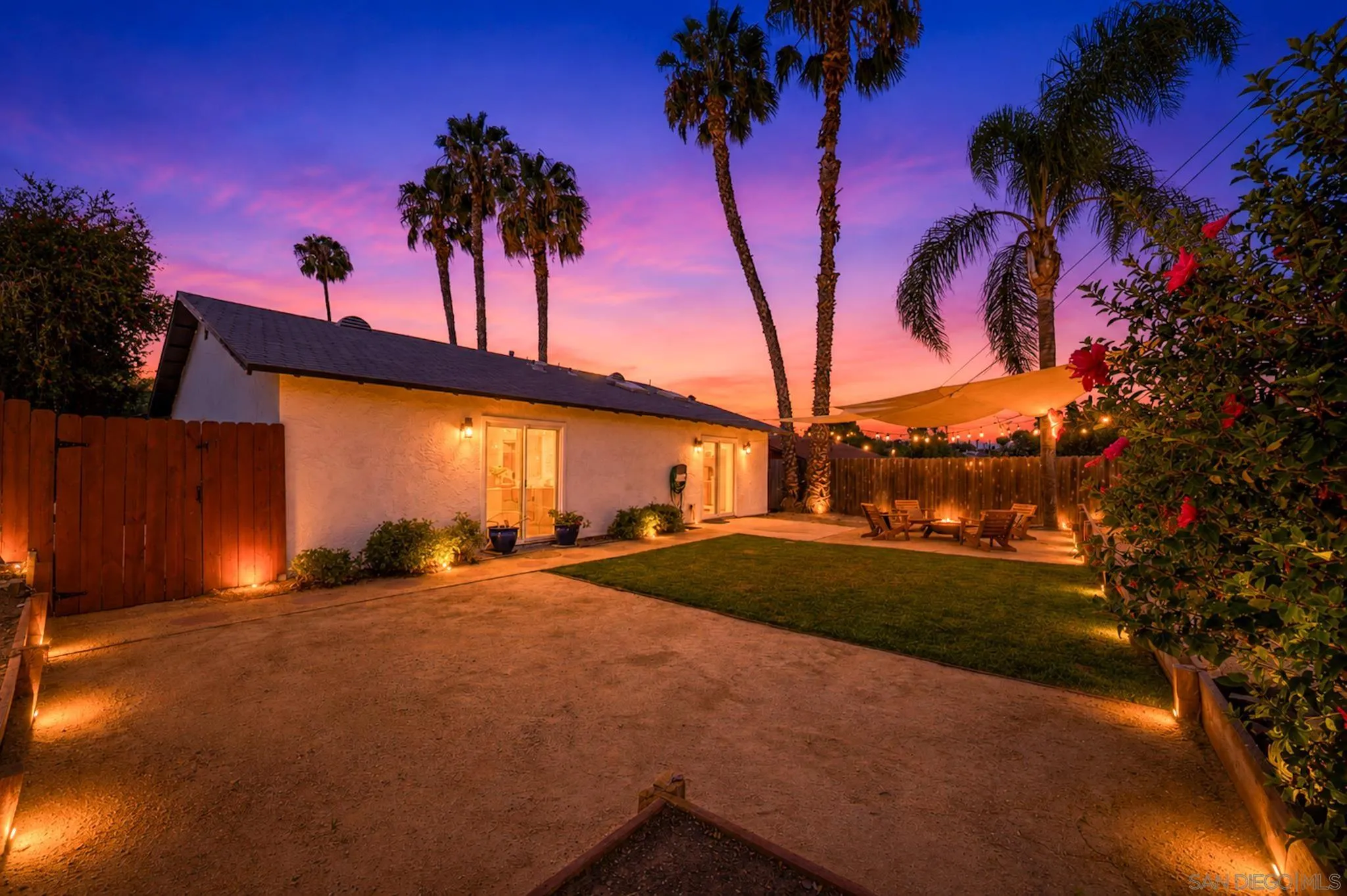 https://cdn.realtyfeed.com/cdn/127/260016621/f7305374f0b401d446633ecf685e5f68.webp