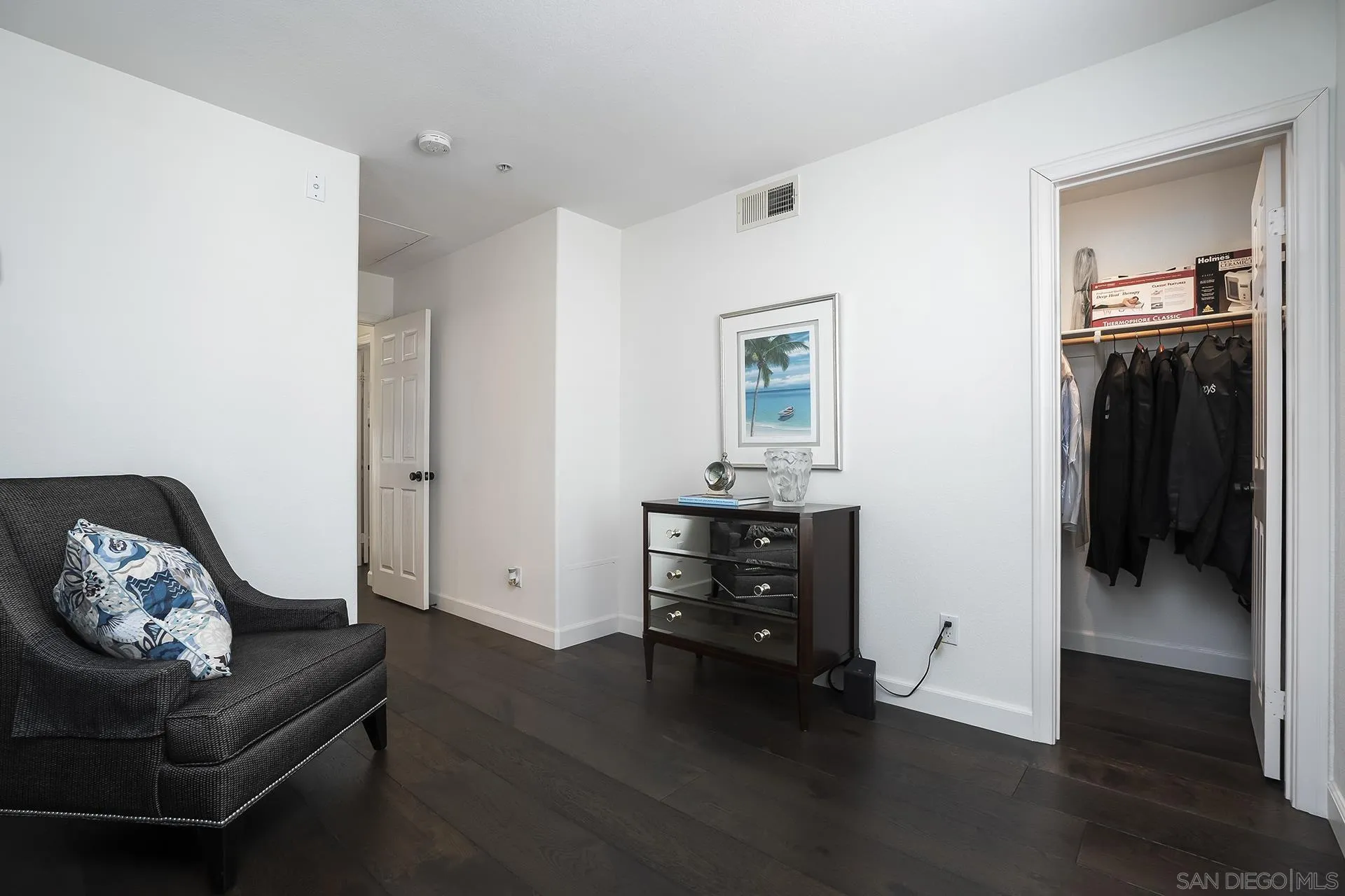 https://cdn.realtyfeed.com/cdn/127/260016624/608b088b201df669162c94b5a7ca8433.webp