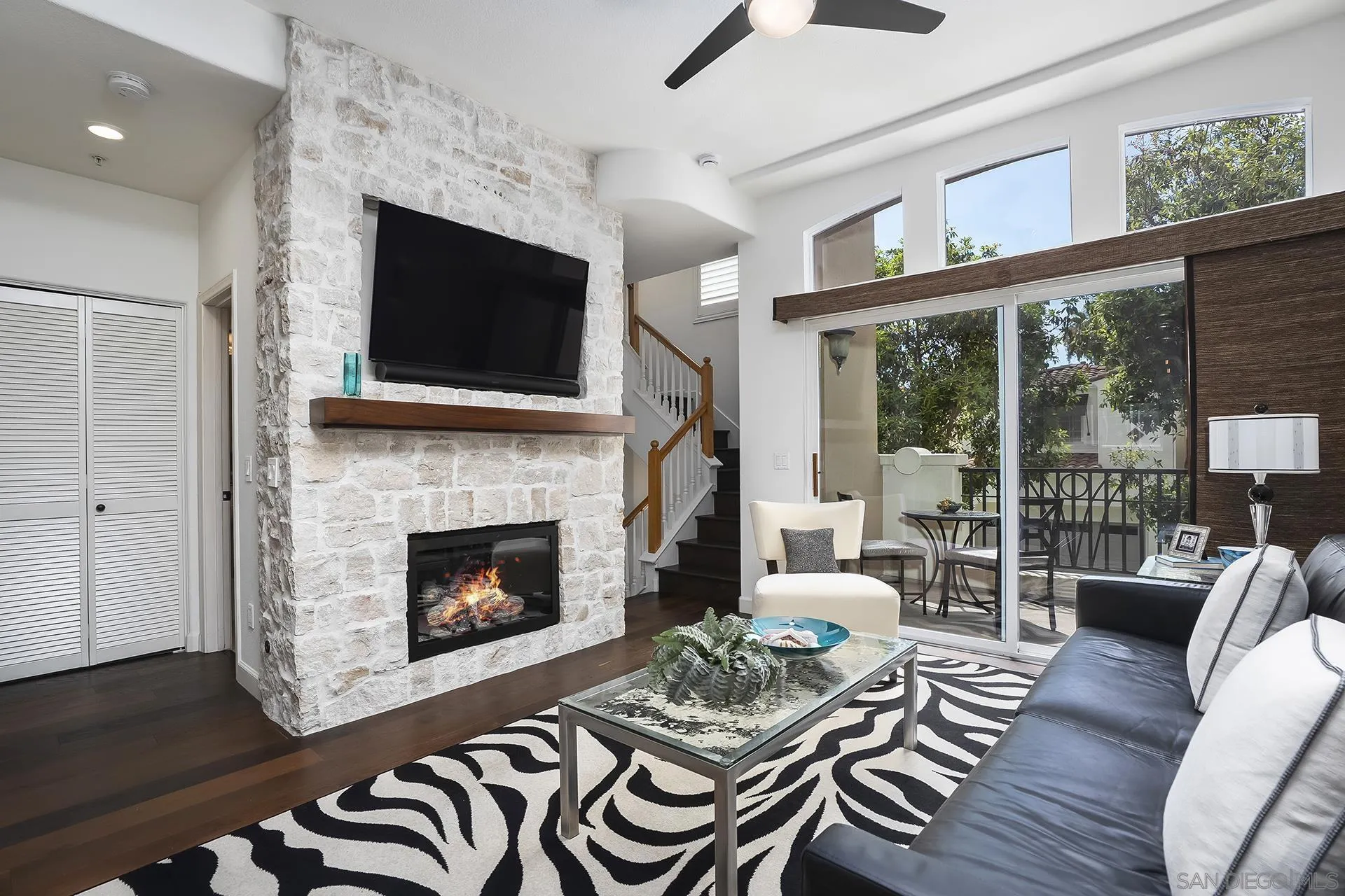 https://cdn.realtyfeed.com/cdn/127/260016624/85313f10943a27050087f4e350aaef06.webp