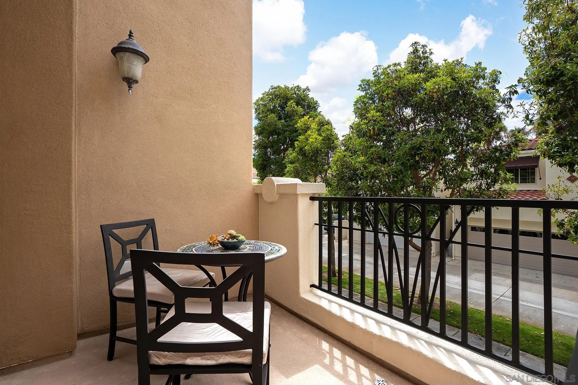 https://cdn.realtyfeed.com/cdn/127/260016624/e3d829768af428fb8947e020af96ceb1.webp