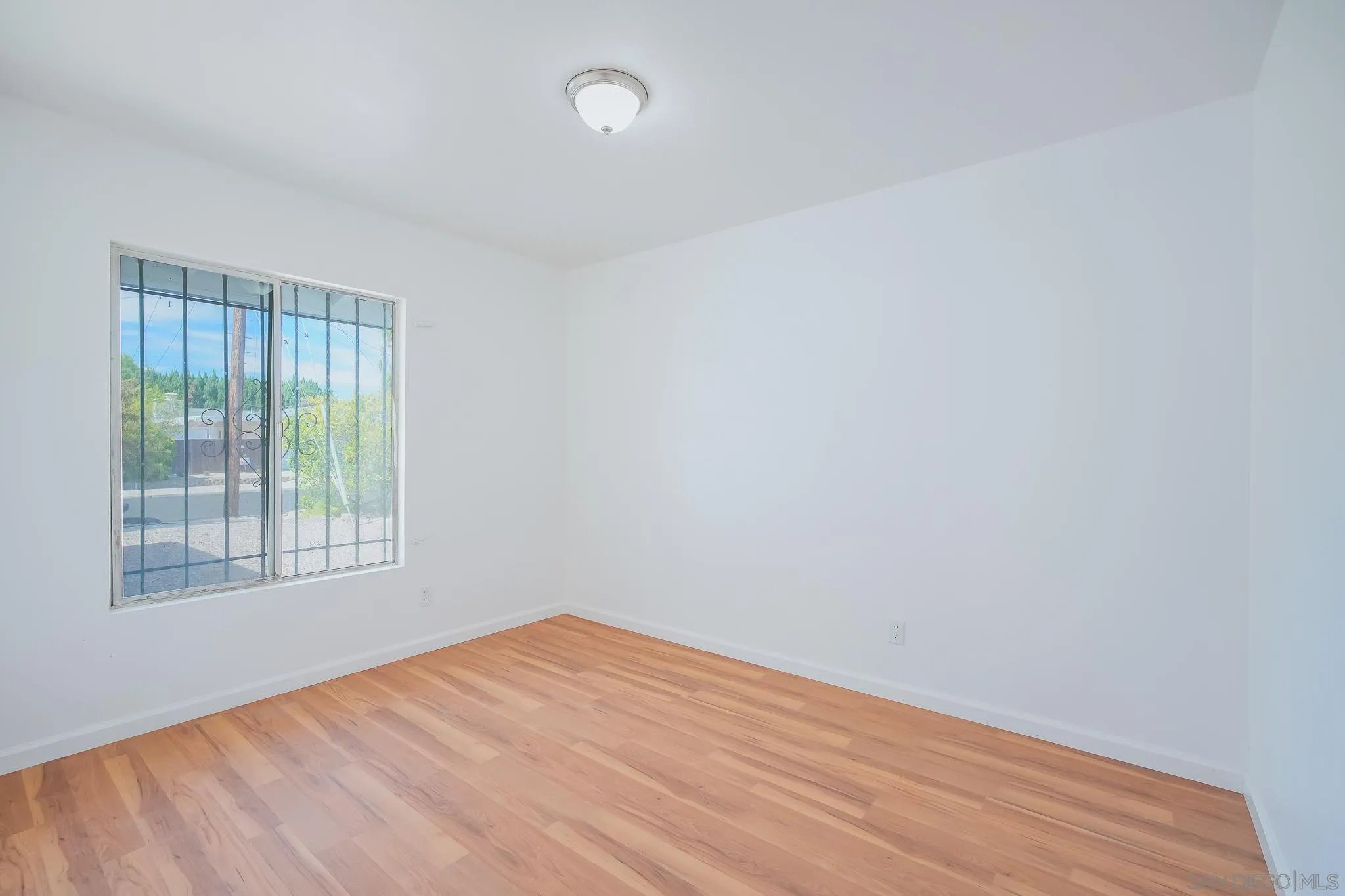 https://cdn.realtyfeed.com/cdn/127/260016629/28820ecb397b0616da7f15b38d3928f0.webp