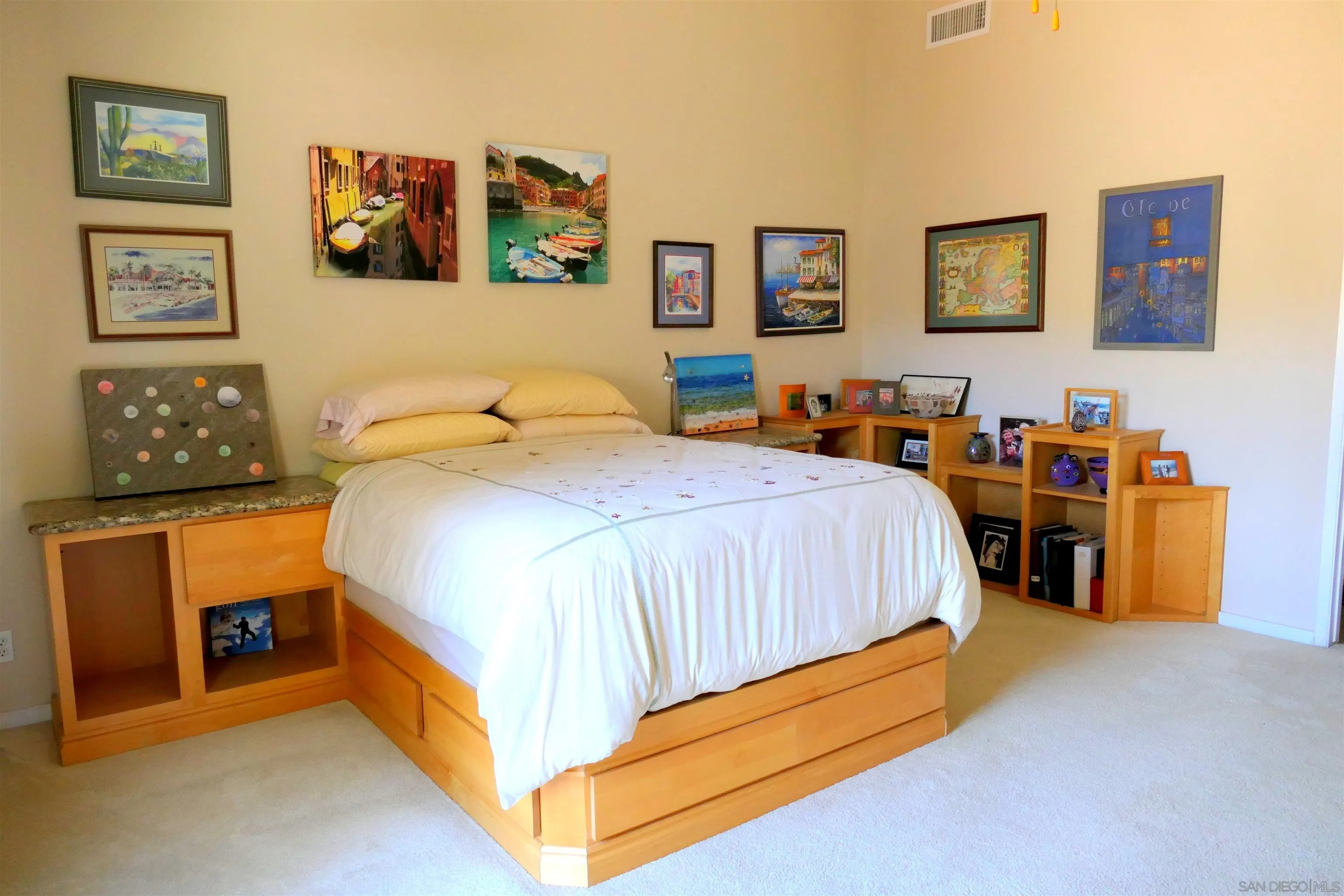 https://cdn.realtyfeed.com/cdn/127/260016630/a56450a42ae433b8f019541df91bbf8a.webp