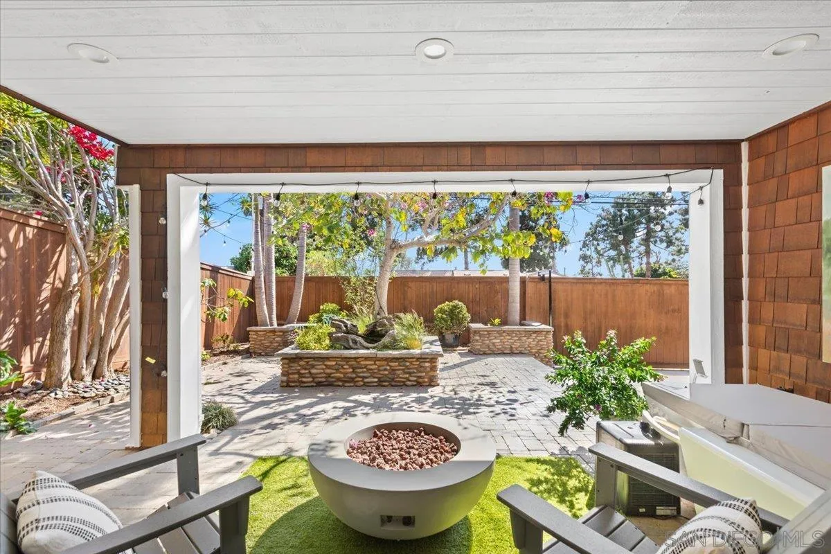 https://cdn.realtyfeed.com/cdn/127/260016634/bbe1118a2ed929f9dbf080cb8d469989.webp
