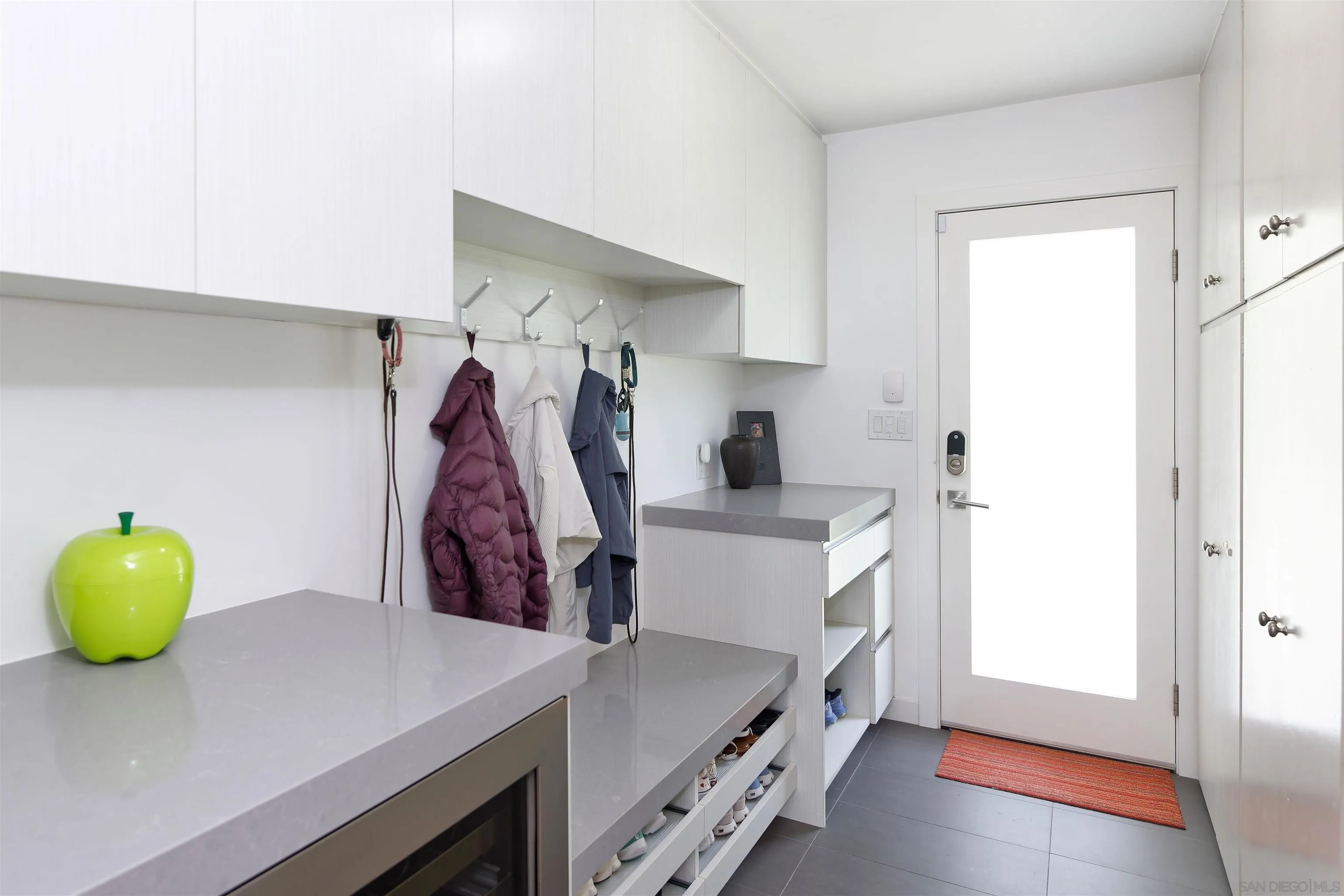 https://cdn.realtyfeed.com/cdn/127/260016643/281ad9d84a6763f382b892ee1dc15c19.webp