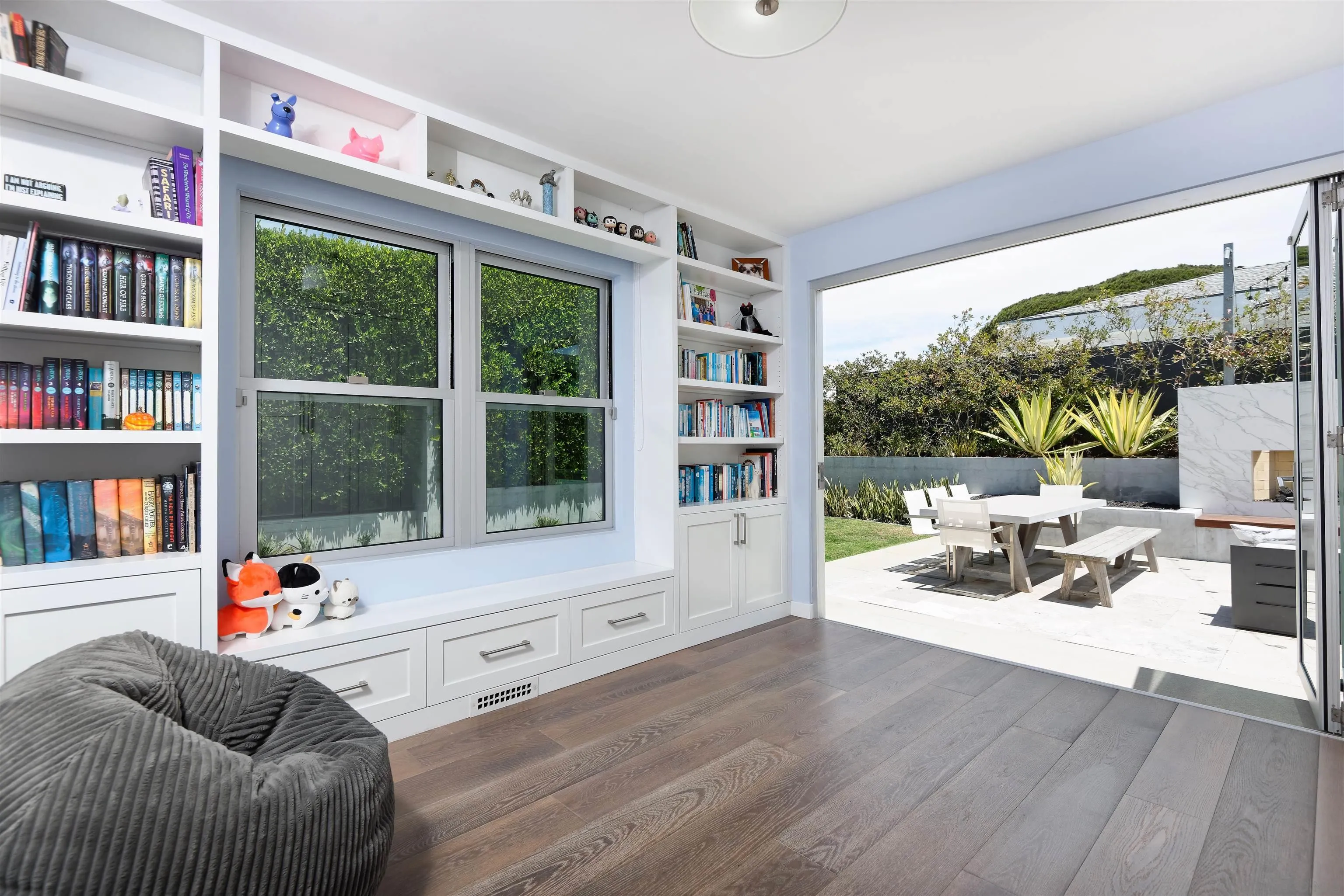 https://cdn.realtyfeed.com/cdn/127/260016643/36864a87b88cd3f6439682d7a129c887.webp