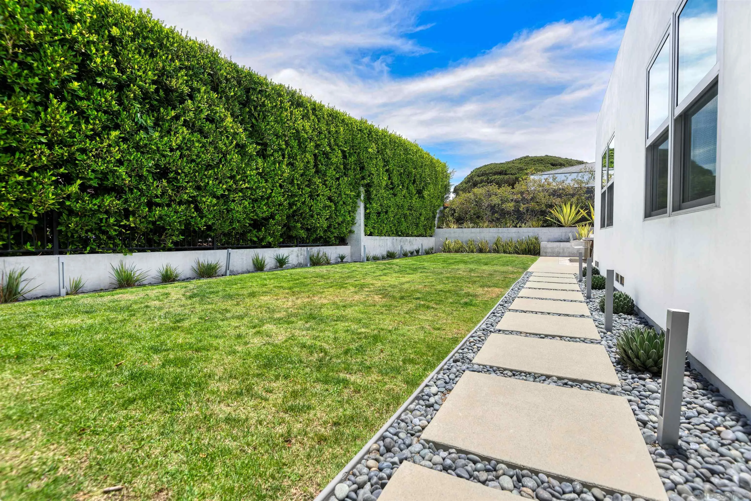 https://cdn.realtyfeed.com/cdn/127/260016643/dc14c03bc0accb7b9ca2566db644841b.webp