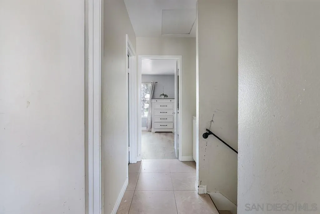 https://cdn.realtyfeed.com/cdn/127/260016646/065b000e00d7d1737121d448440e9e01.webp