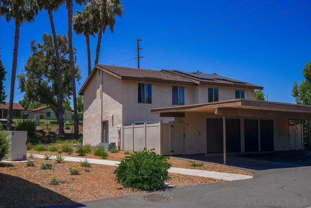 https://cdn.realtyfeed.com/cdn/127/260016646/127b03dc8f65c148b78d0363d443ae7e.webp
