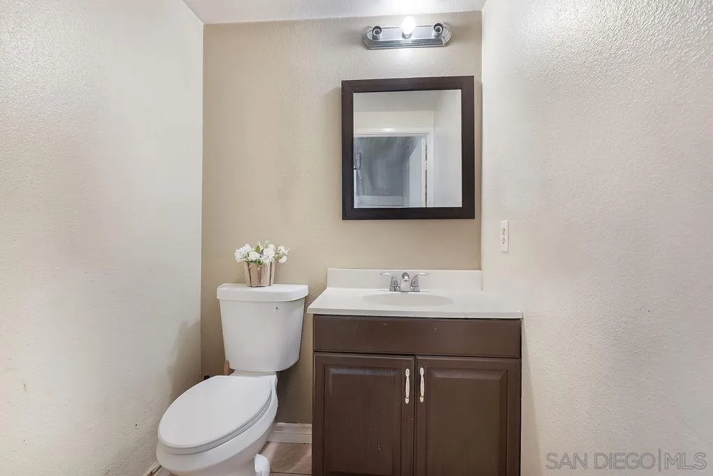 https://cdn.realtyfeed.com/cdn/127/260016646/e3b197a05bab92335774e6841c53dea7.webp