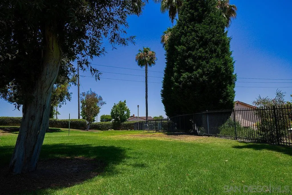 https://cdn.realtyfeed.com/cdn/127/260016646/fd9c8fc6c2bb2185fe0420f3c9f46f4d.webp