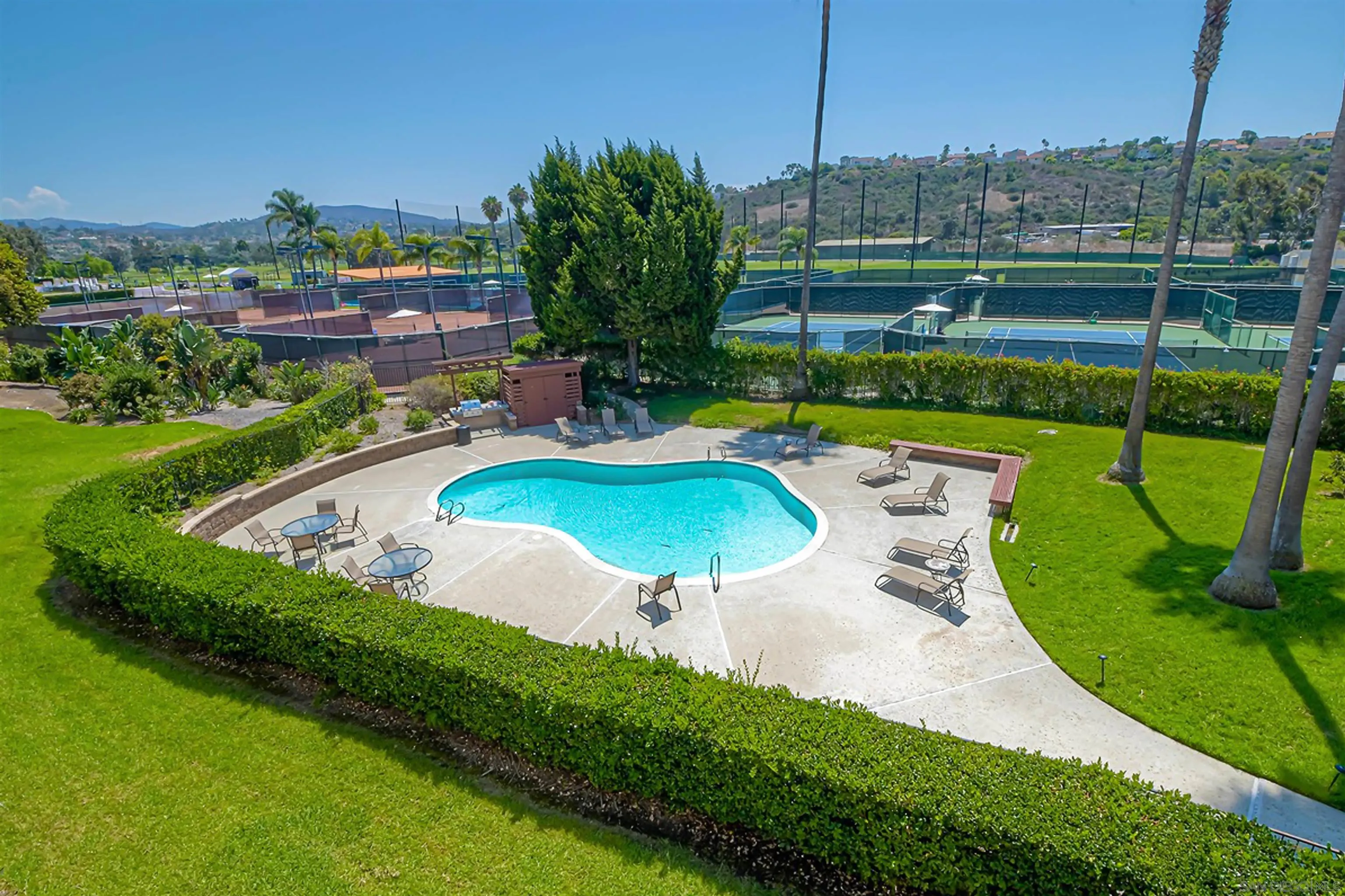 https://cdn.realtyfeed.com/cdn/127/260016648/9a7c644d8834eb689cb949c77df424be.webp
