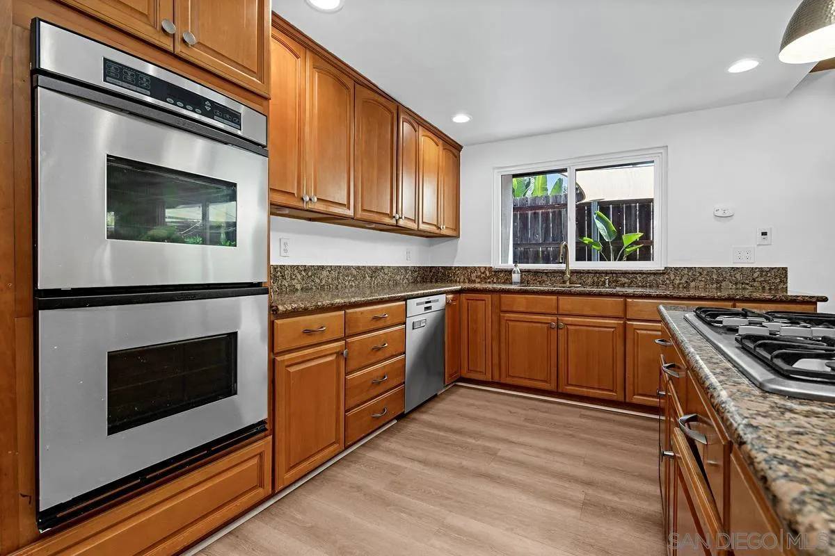 https://cdn.realtyfeed.com/cdn/127/260016649/0f9518b017b061f52c9107b2446fa5c0.webp