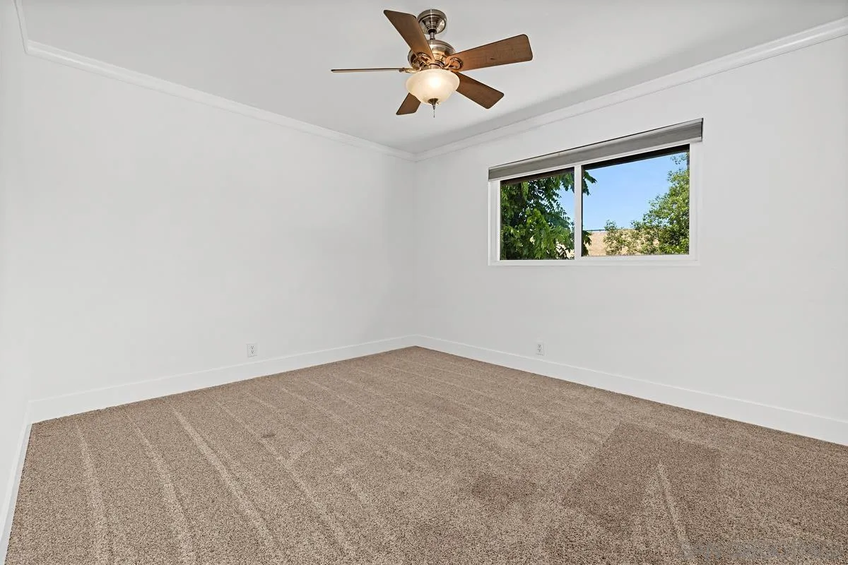 https://cdn.realtyfeed.com/cdn/127/260016649/34bd9d0936394a36e849fd43203abecf.webp