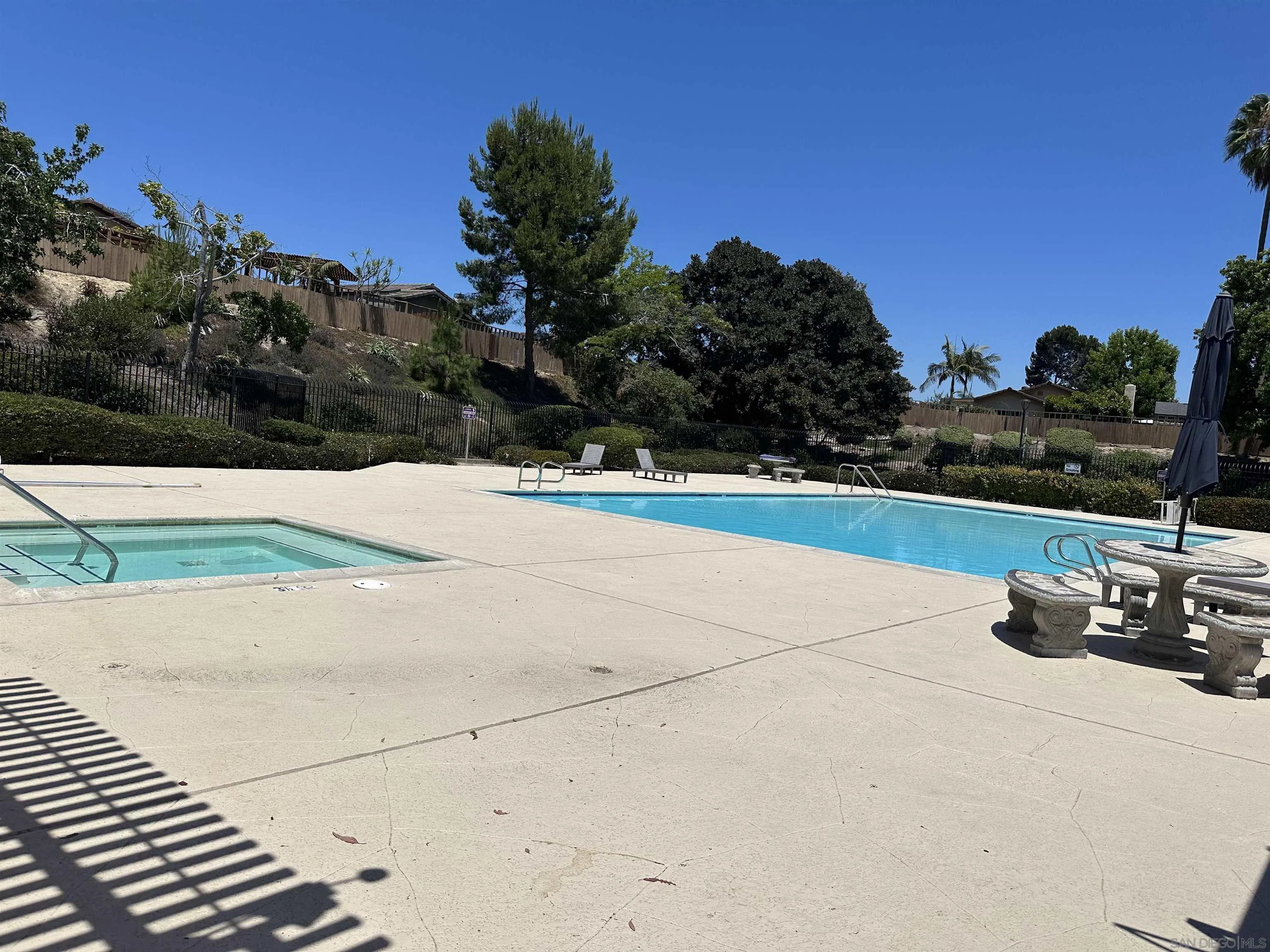 https://cdn.realtyfeed.com/cdn/127/260016656/1a51bf18032cb4f800b867fe806c29e9.webp