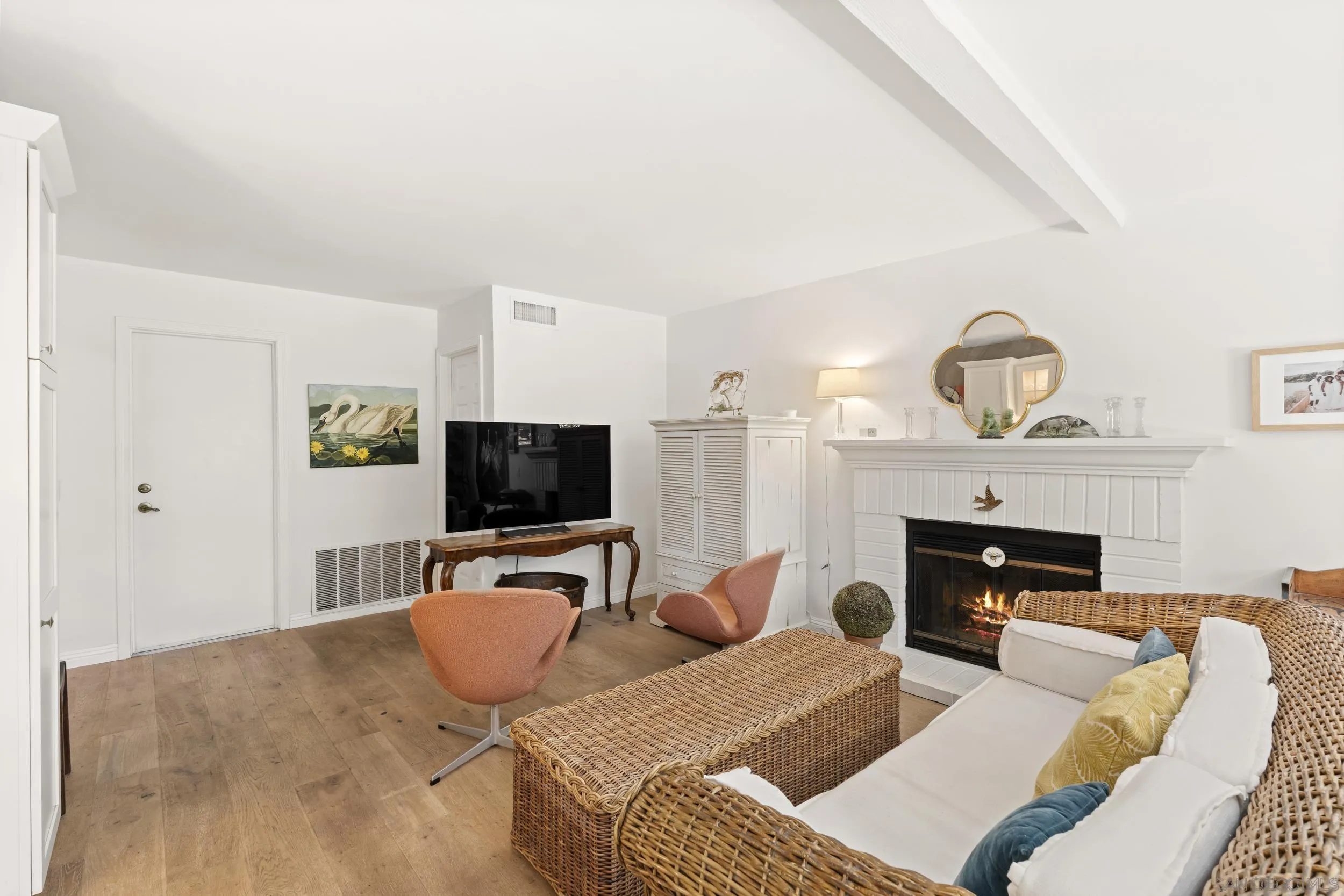 https://cdn.realtyfeed.com/cdn/127/260016656/7c5b9ec4db74df875048e507d5dea23b.webp
