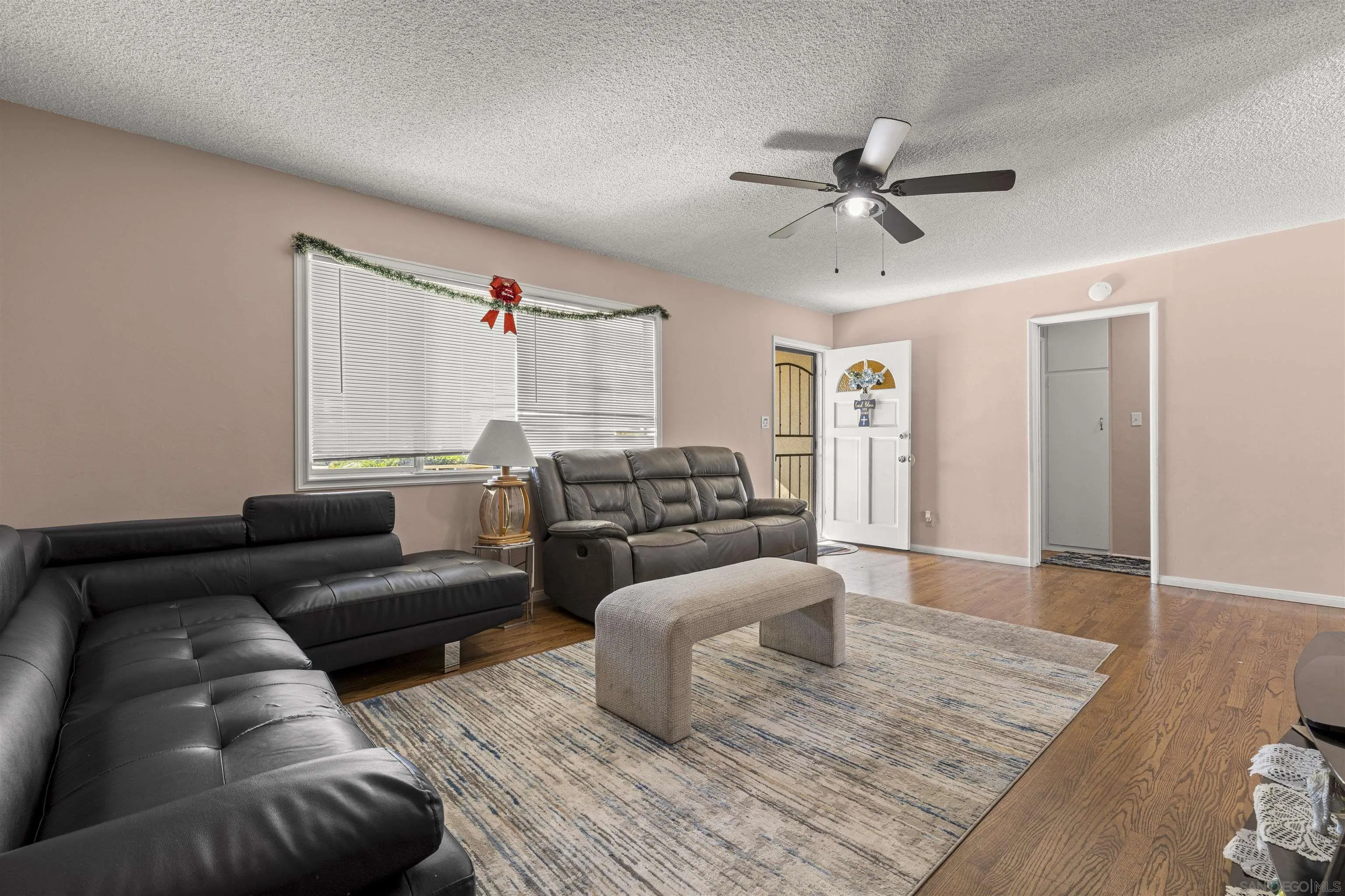 560 Hart Street, Hemet, CA 92543 - Photo 5 of 32, Hemet, CA