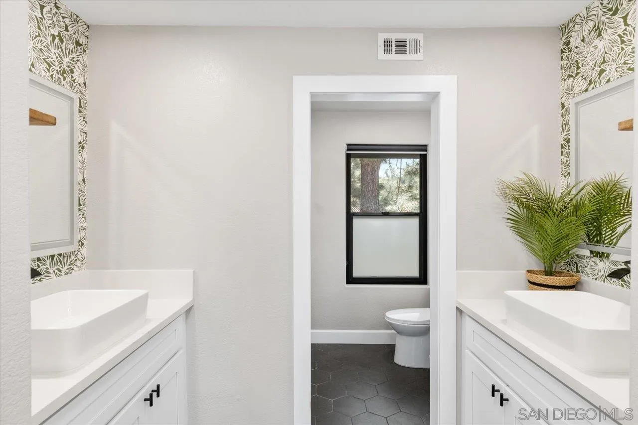 https://cdn.realtyfeed.com/cdn/127/260016666/059e6ad1c578e58d074b46f512422f0a.webp
