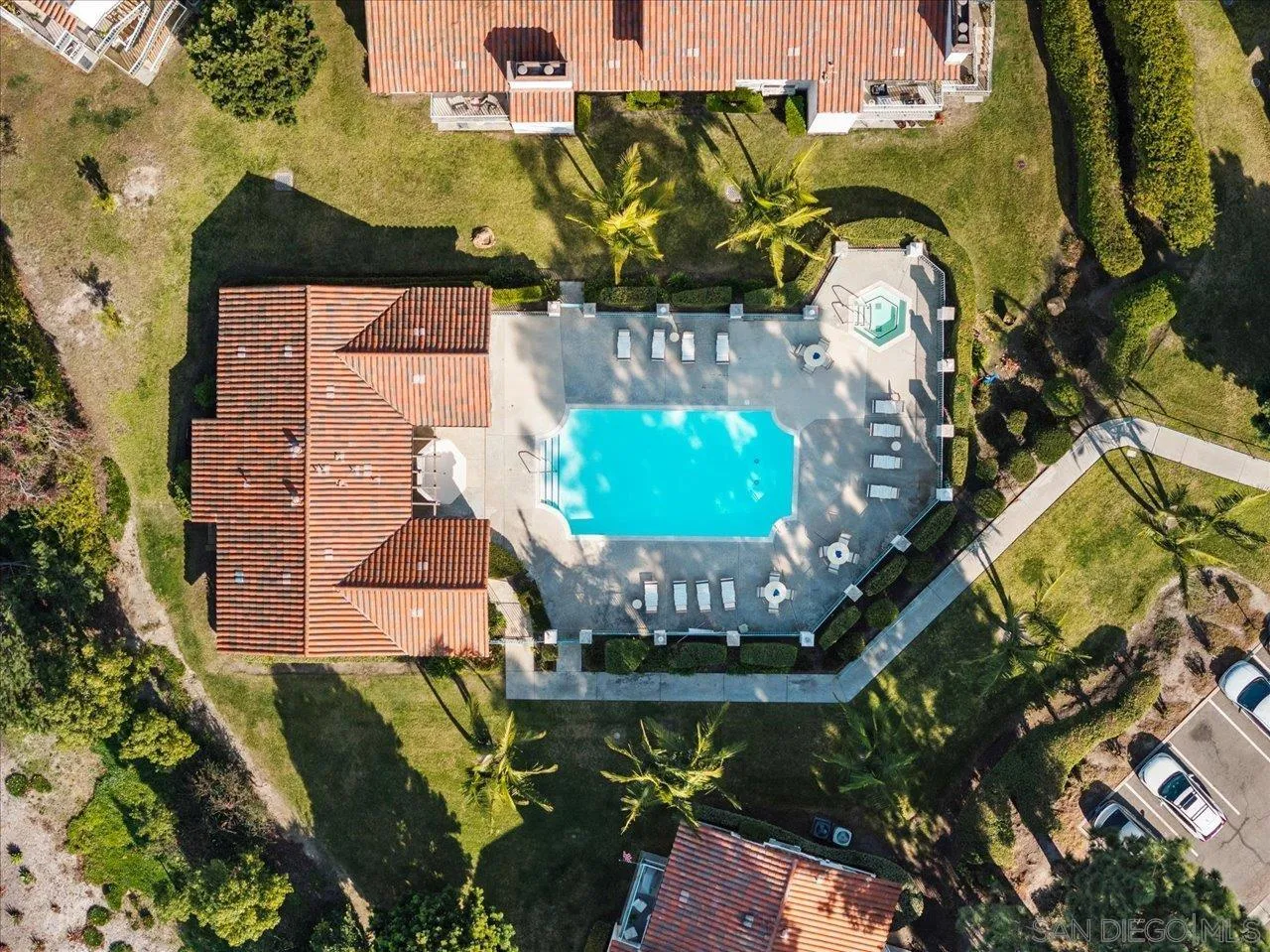 https://cdn.realtyfeed.com/cdn/127/260016666/aea0be5dc697bfc9112a7fabc51d57cd.webp