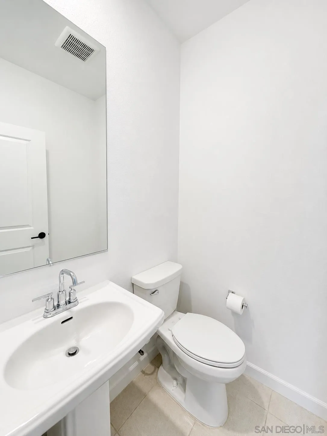 Photo #5: 260016667 Listing: Photo #5