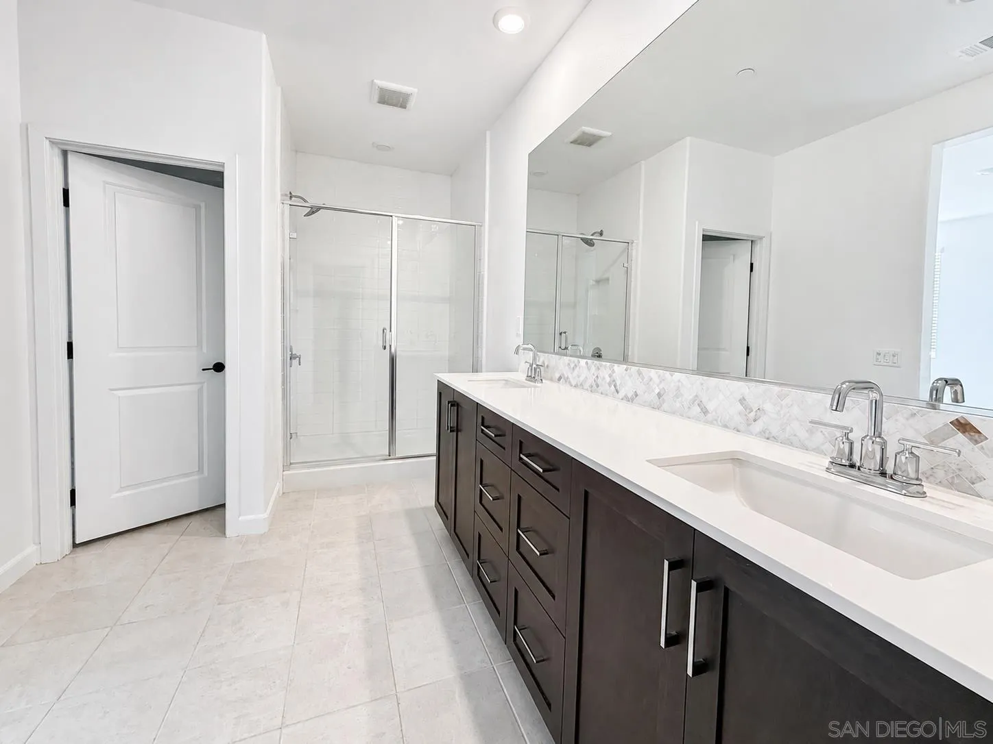 Photo #9: 260016667 Listing: Photo #9
