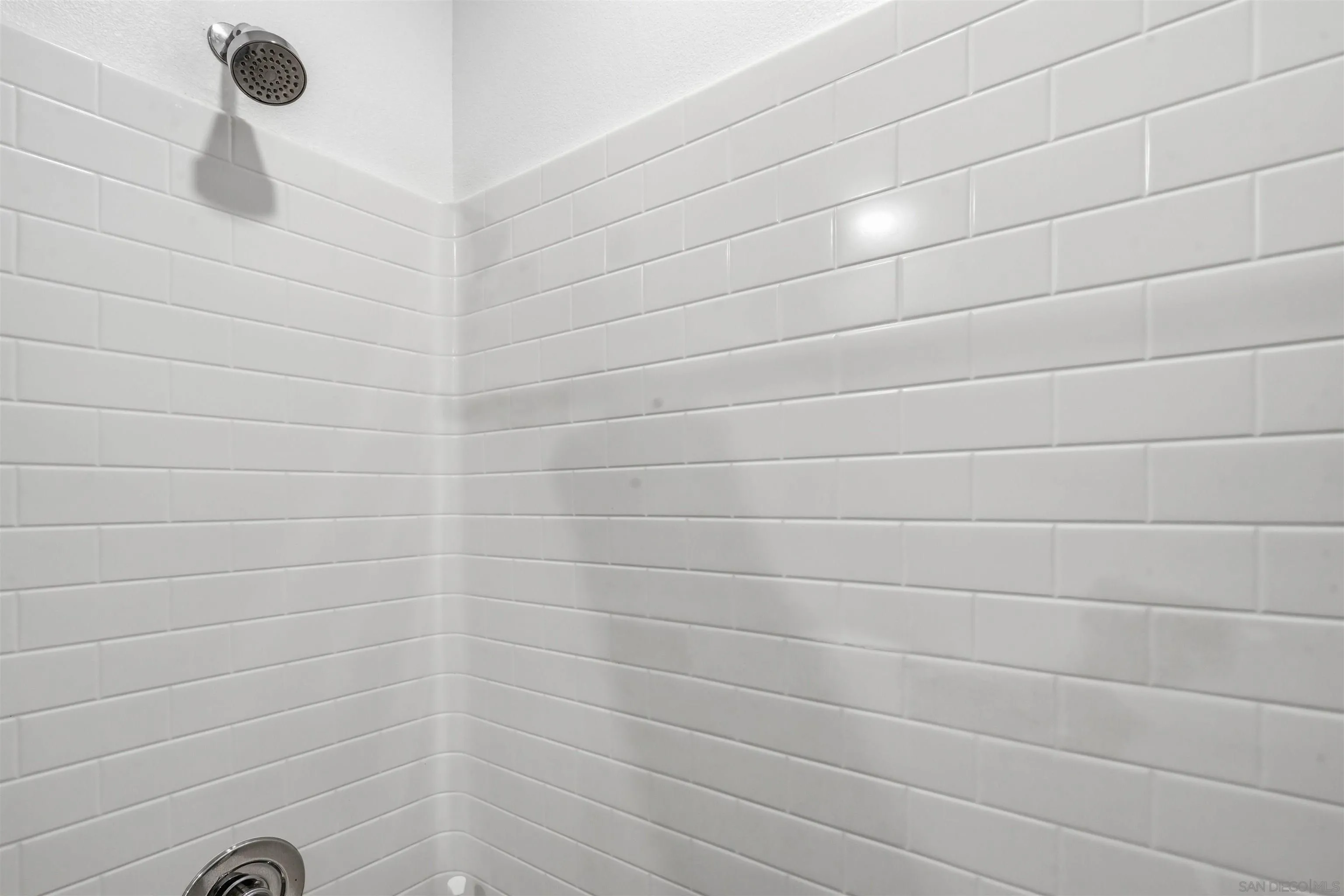 https://cdn.realtyfeed.com/cdn/127/260016673/b05314f5f991545818caecedf38e4a0a.webp