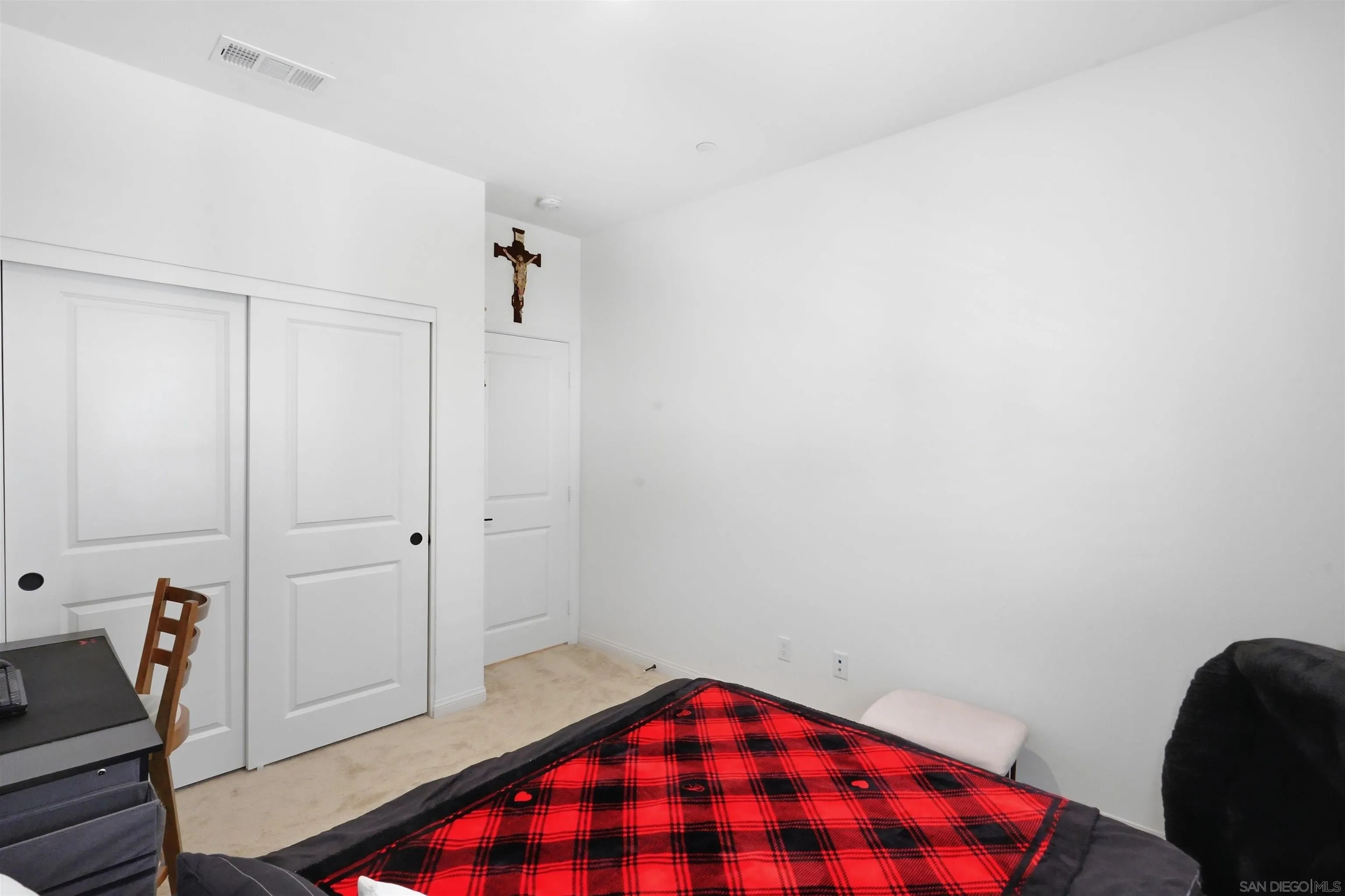 https://cdn.realtyfeed.com/cdn/127/260016673/bbe232a60e26df2cf34608979be9bc66.webp