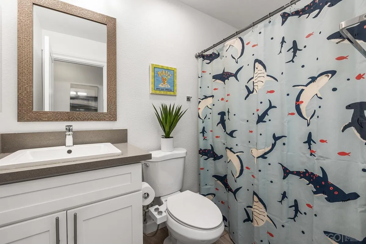 https://cdn.realtyfeed.com/cdn/127/260016693/bf3a760ae43a1a15c8399b046b6af443.webp
