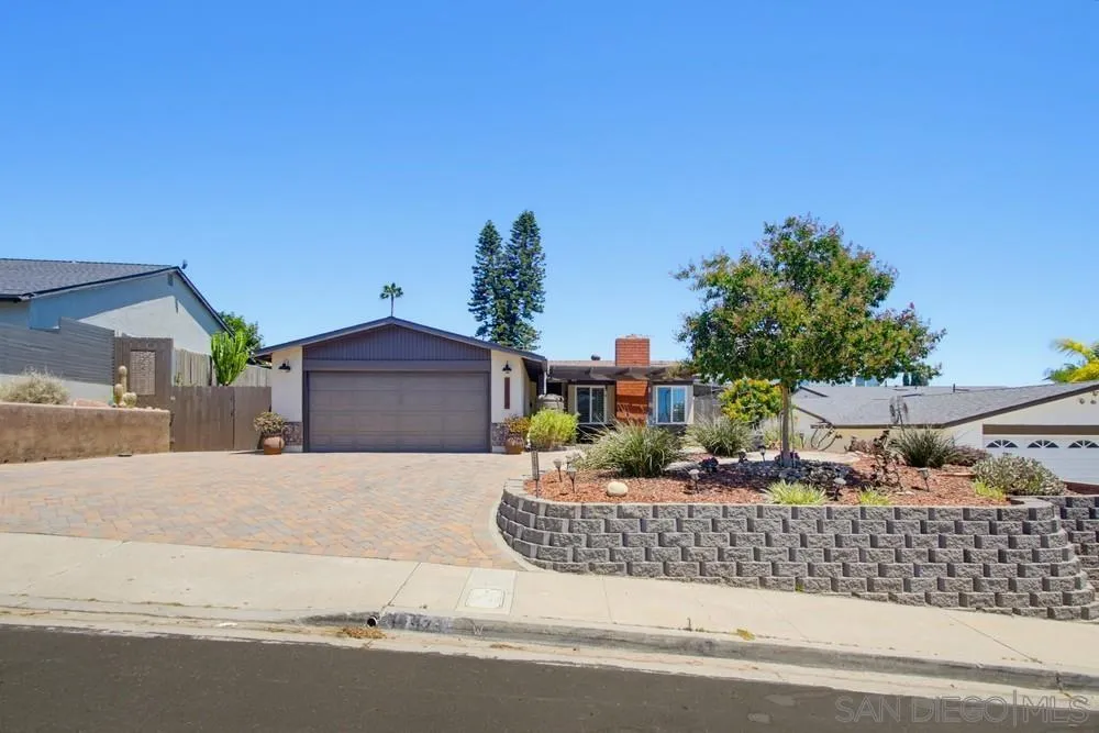 12979 Calle De Las Rosas, San Diego, CA 92129 - Photo 3 of 49, San Diego, CA