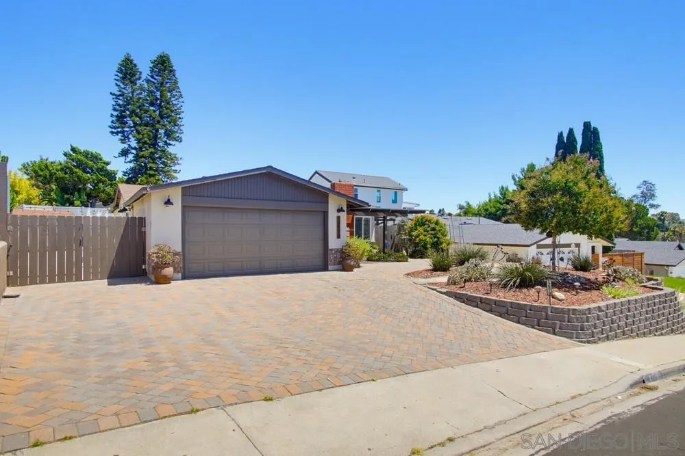12979 Calle De Las Rosas, San Diego, CA 92129 - Photo 4 of 49, San Diego, CA