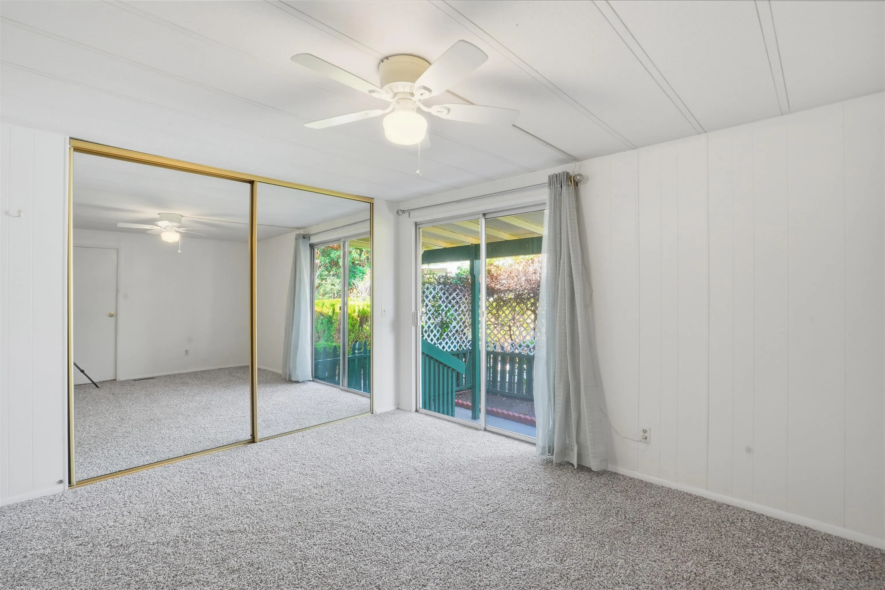 https://cdn.realtyfeed.com/cdn/127/2600167/15d1ce53c10ca9a9ff108b0618f1986d.webp