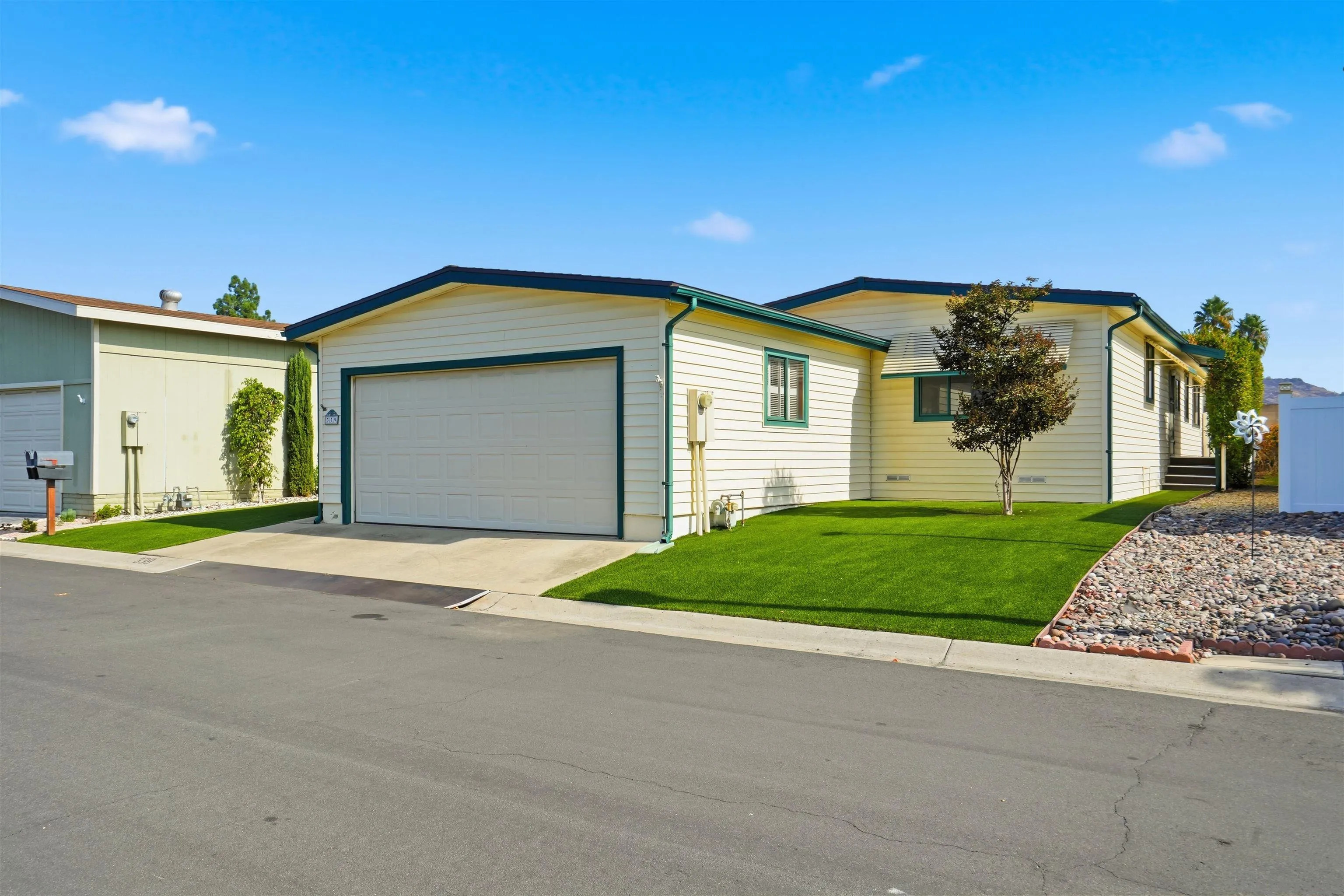 https://cdn.realtyfeed.com/cdn/127/2600167/5b49149768c9f173688109e7b4132b3d.webp