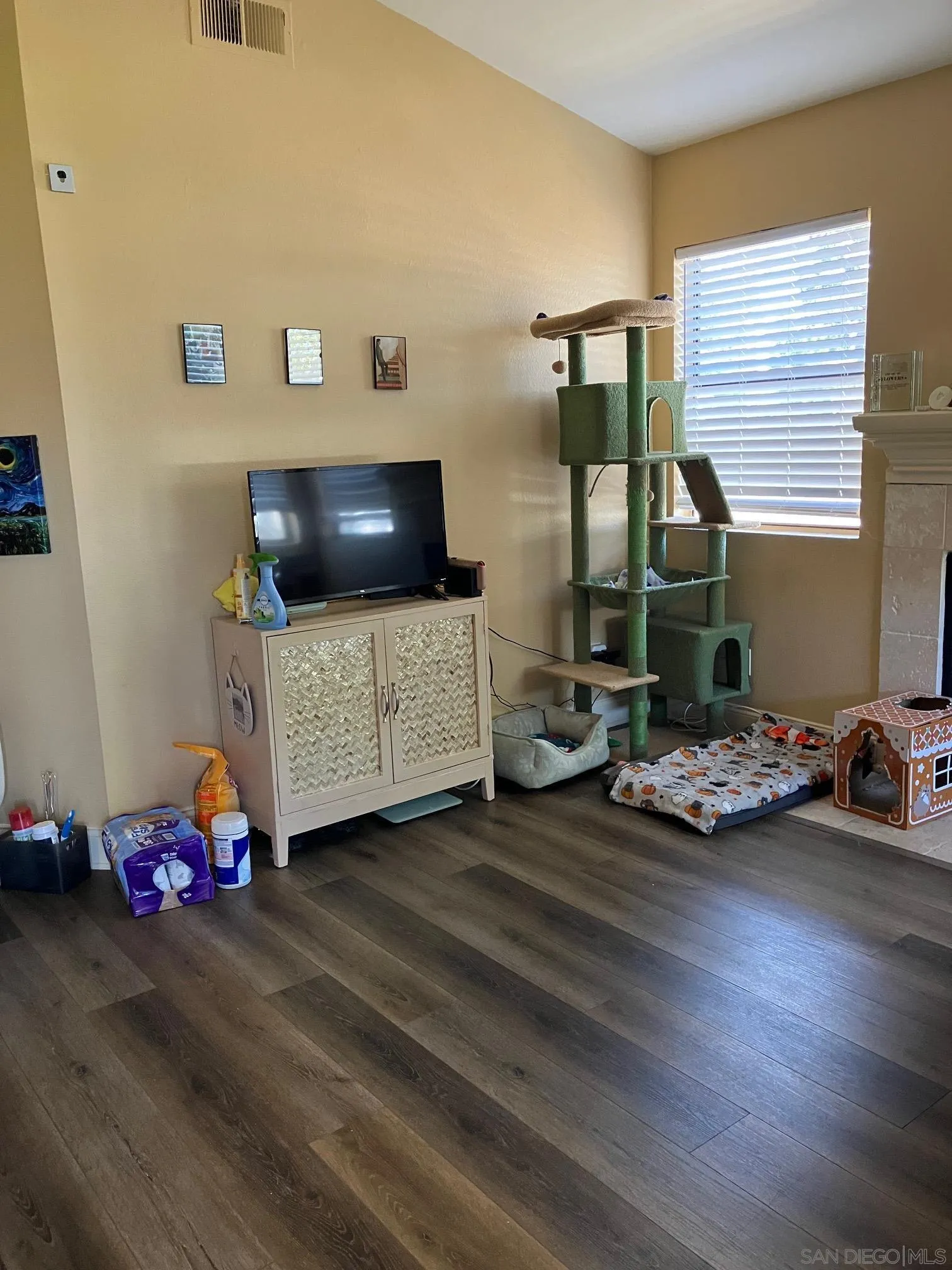 1953 Wellington Ln #4, Vista, CA 92081 - Photo 5 of 30, Vista, CA