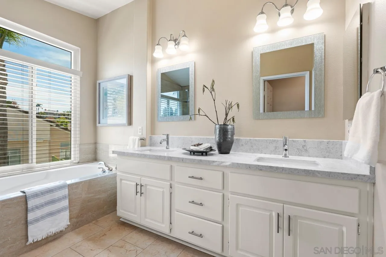 Photo #60: 260016704 Listing: Photo #60