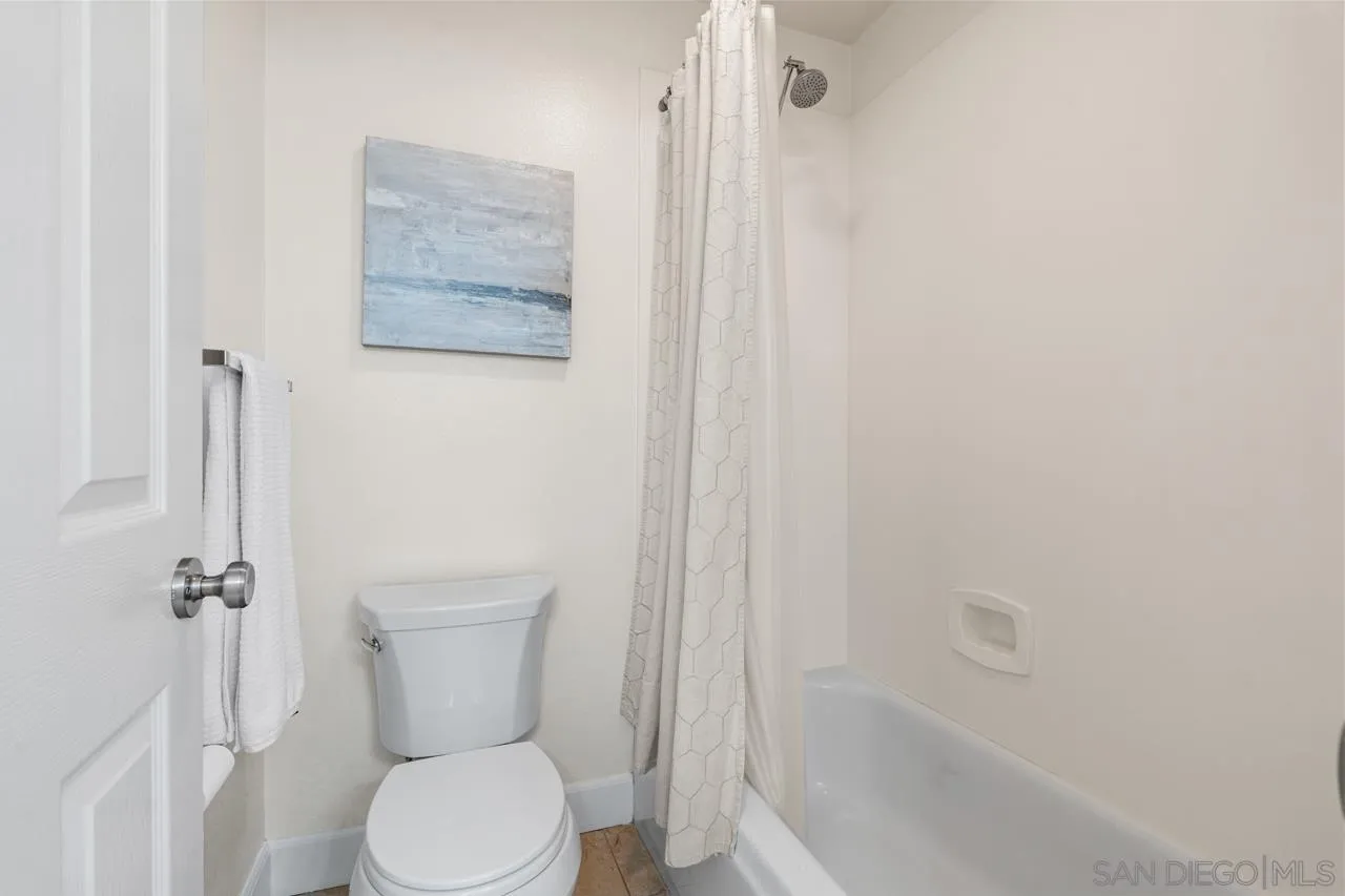 Photo #25: 260016704 Listing: Photo #25