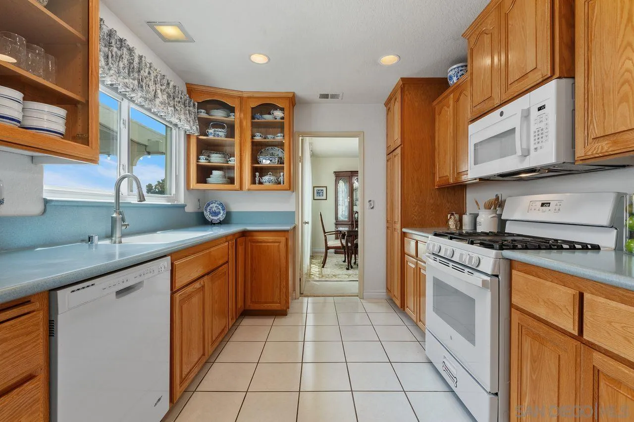 https://cdn.realtyfeed.com/cdn/127/260016709/03977e239c4738d73478e5ed59676a3e.webp