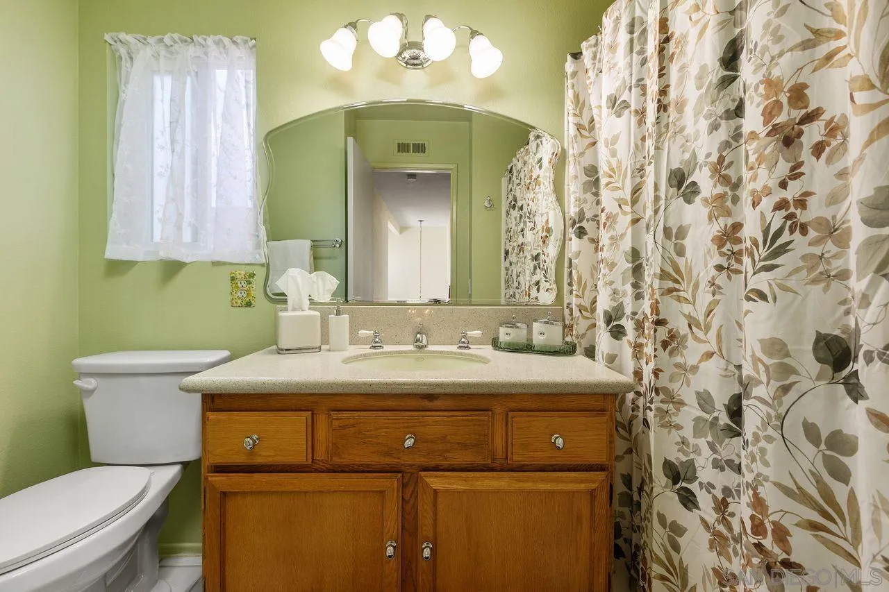 https://cdn.realtyfeed.com/cdn/127/260016709/dcb6aee061a302e1aca9c4952d761f87.webp