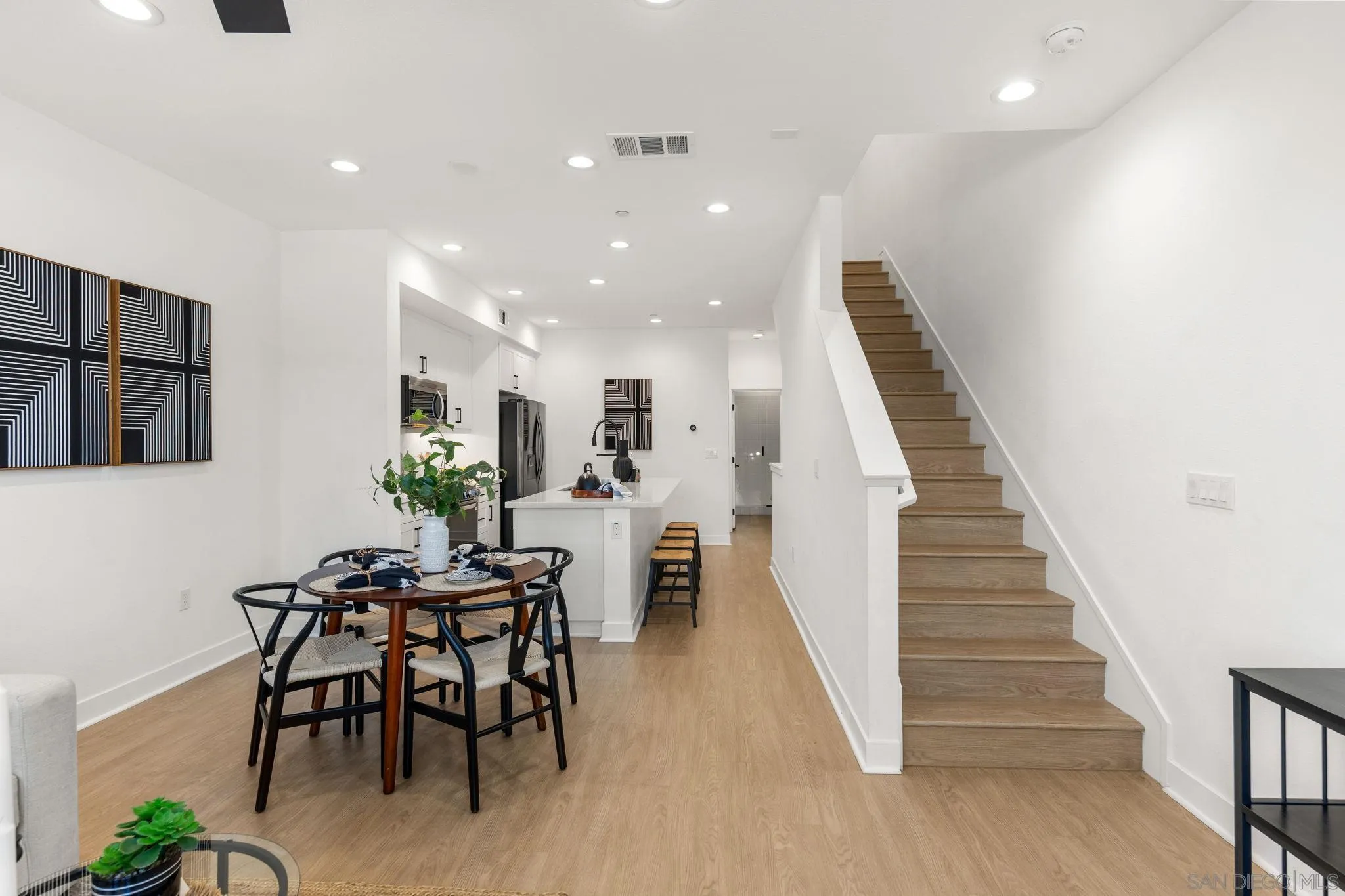 Photo #15: 260016713 Listing: Photo #15