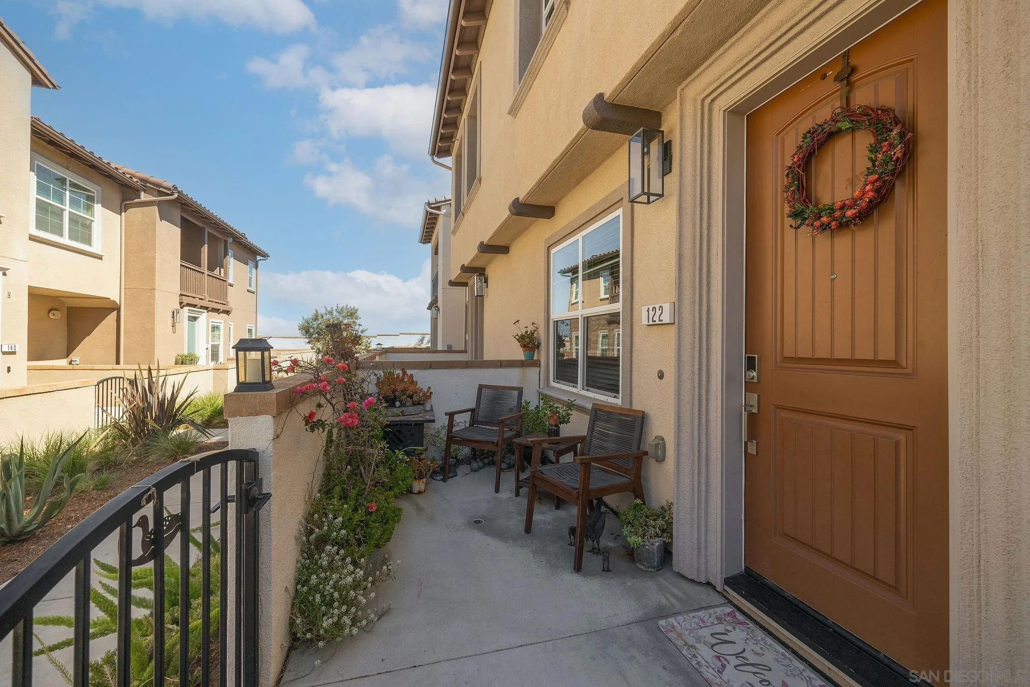 https://cdn.realtyfeed.com/cdn/127/260016722/e216e990935aa43183b9e3f64a607a54.webp