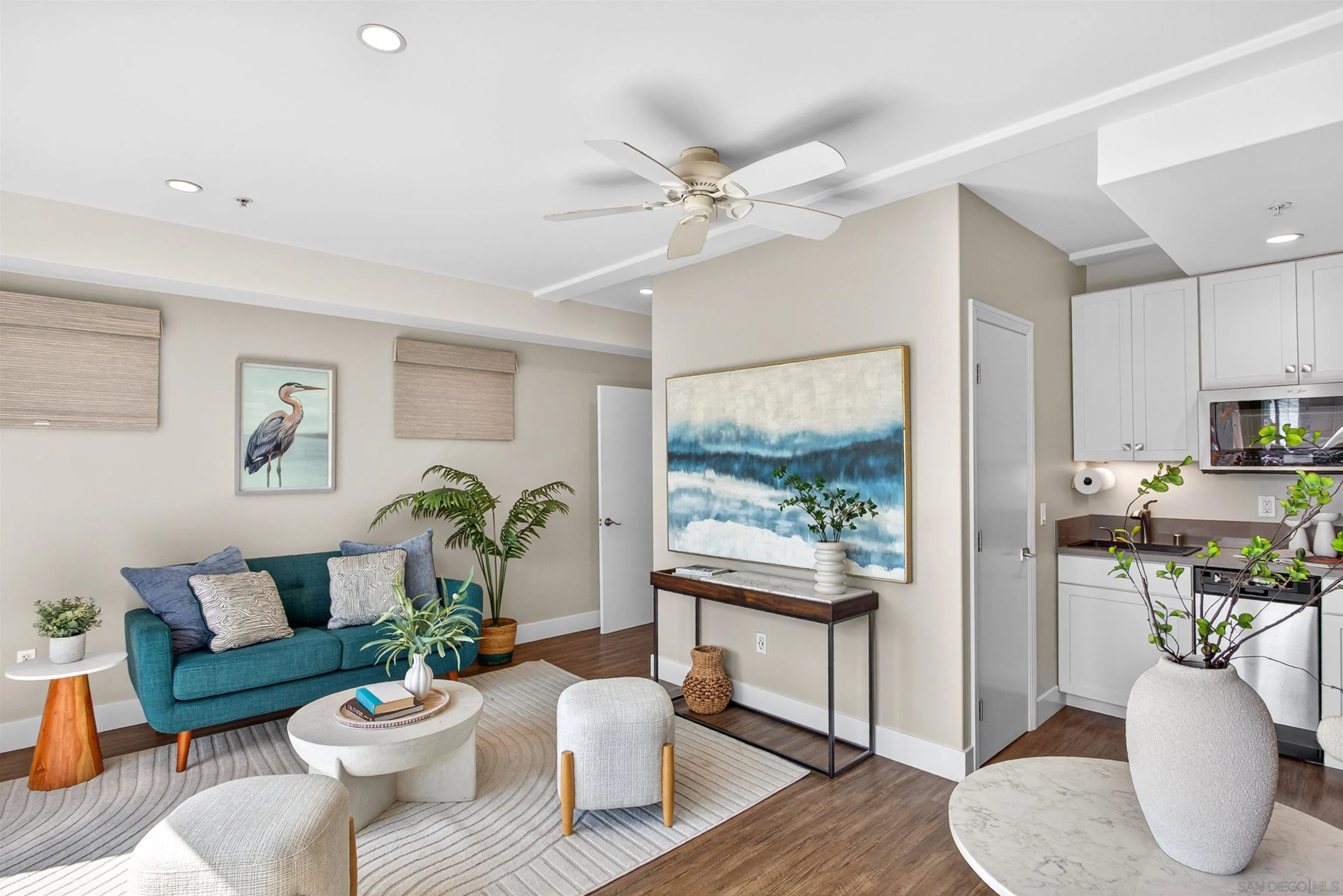 https://cdn.realtyfeed.com/cdn/127/260016725/b5074773ffc3db48f016bd73e331cf87.webp