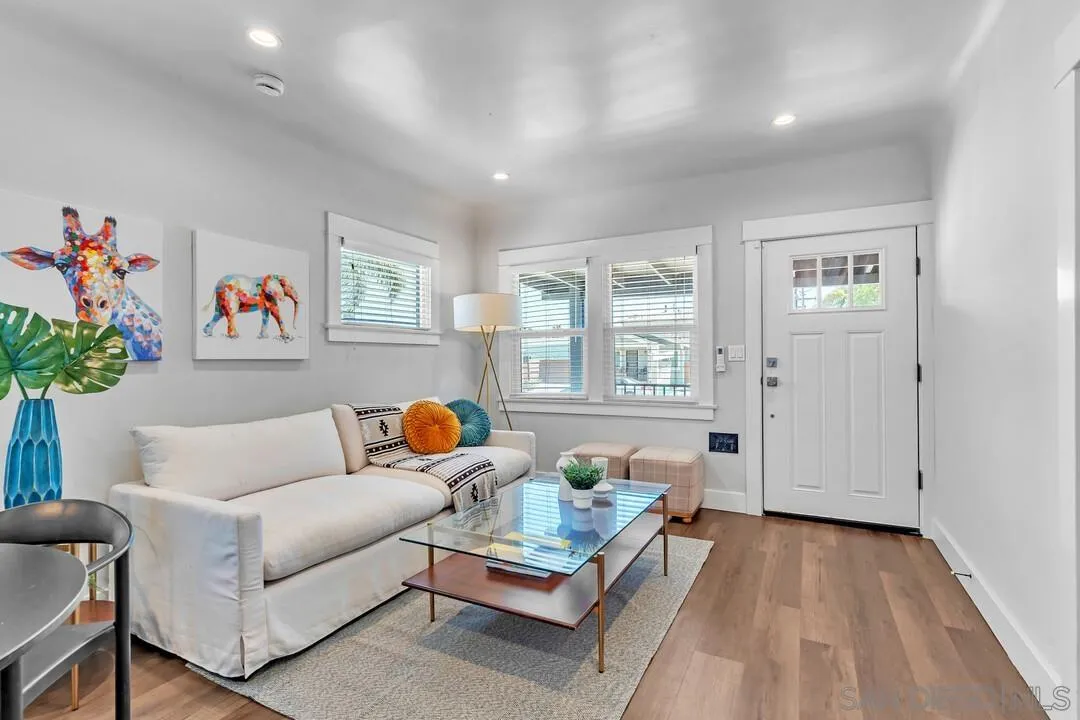 https://cdn.realtyfeed.com/cdn/127/260016727/0262434360dec719f6ea07f9a805fecd.webp