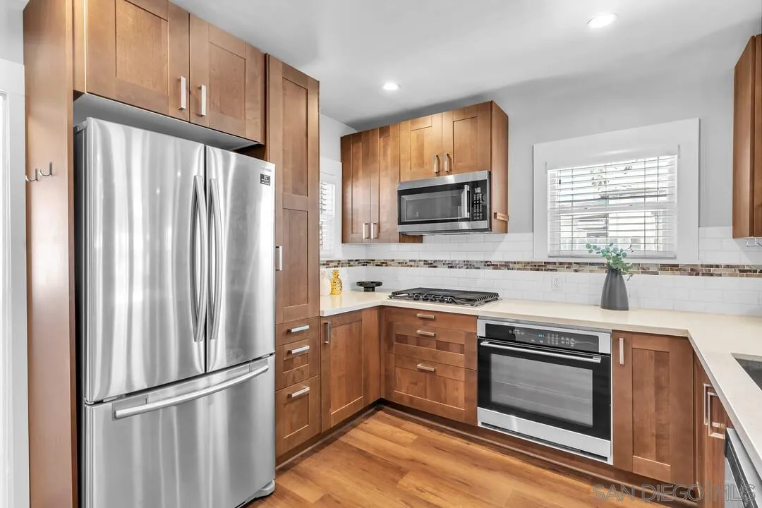 https://cdn.realtyfeed.com/cdn/127/260016727/207f0d17008616964fa2f1dbf8fdd180.webp