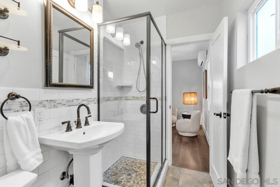 https://cdn.realtyfeed.com/cdn/127/260016727/e5df7aacdb8d97f9c2fff03f0723710e.webp