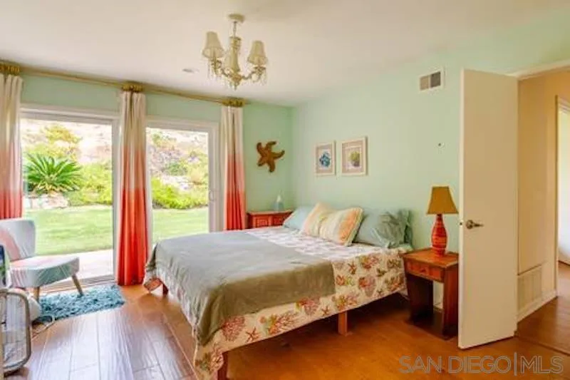 241 Rodney Ave, Encinitas, CA 92024 - Photo 3 of 14, Encinitas, CA